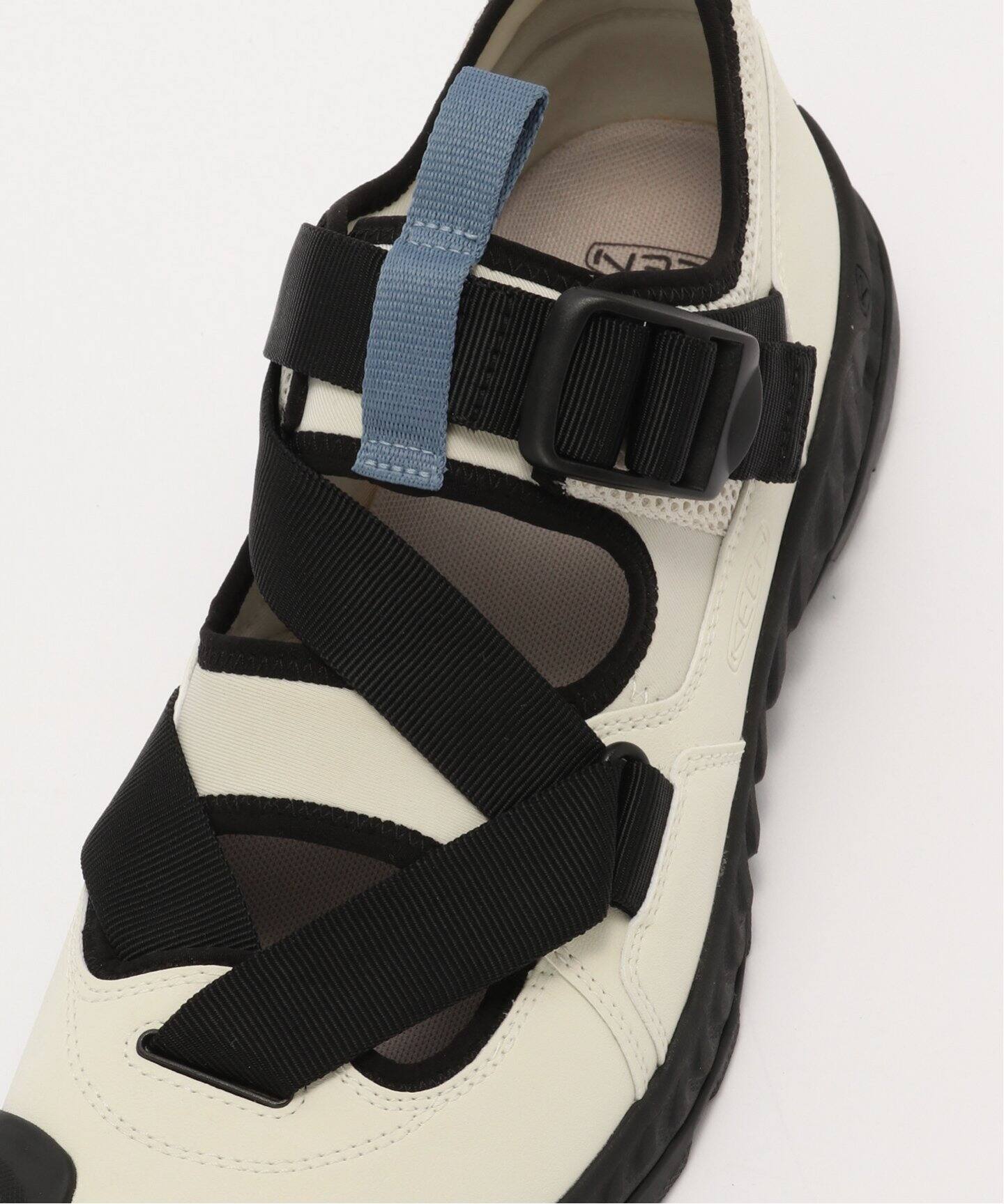 [KEEN] HOODZERRA UNISEX SANDALS /追跡付 All Gender Hoodzerra Sandal | Silver Birch/Black | KEEN Footwear