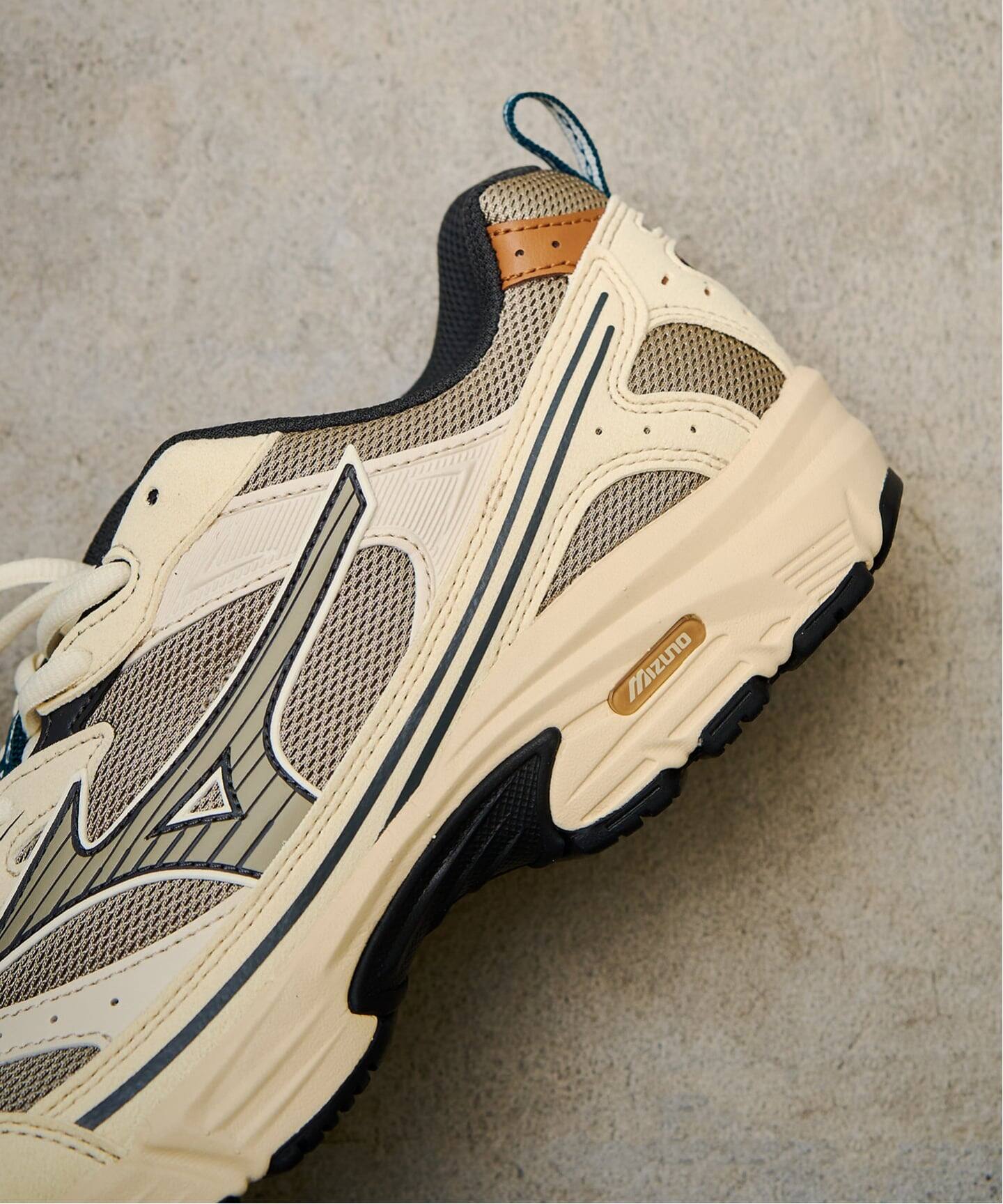 ミズノシューズ 24 楽天市場】ミズノ（MIZUNO）（メンズ）ランニングシューズ ウエーブ