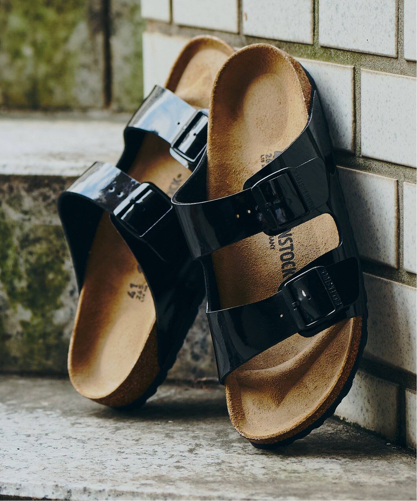 BIRKENSTOCK / ビルケンシュトック】 Arizona BF Patent Black