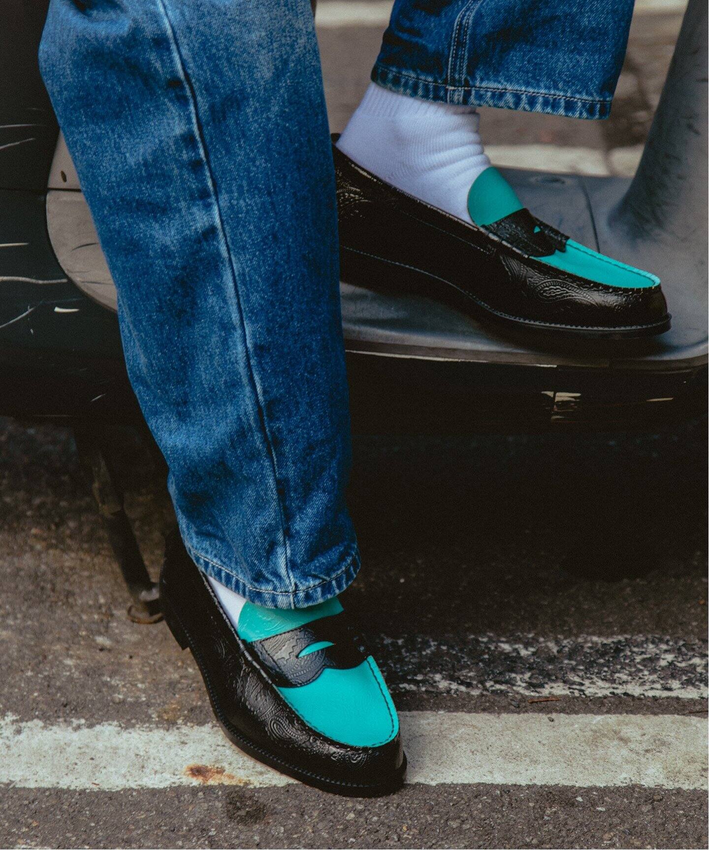 The Kenford Fineshoes / ケンフォード】EMBOSSED LOAFERS BLACK 