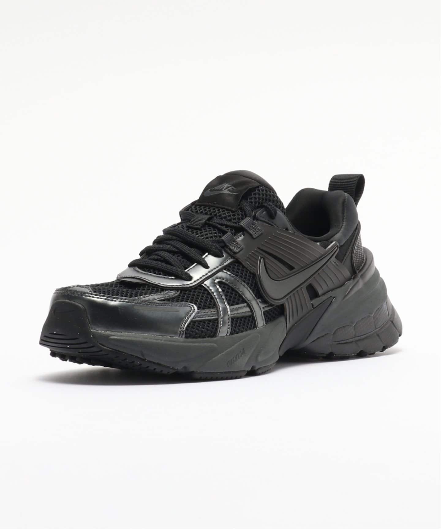 NIKE V2K RUN 25.0 ナイキ　スニーカー Nike V2K Run Men's Shoes. Nike JP