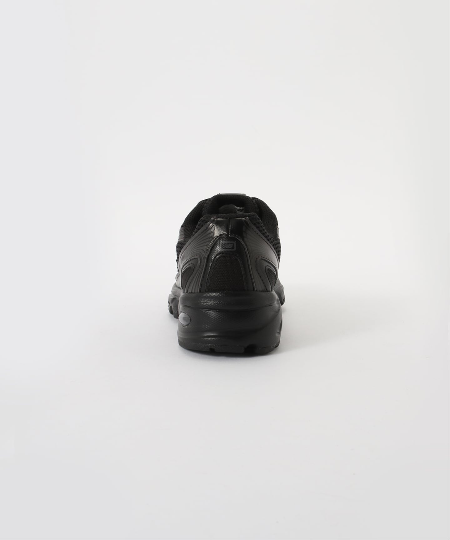★New Balance★男女兼用スニーカー - U740SB2 NEW BALANCE / ニューバランス】U740 B02：スニーカー