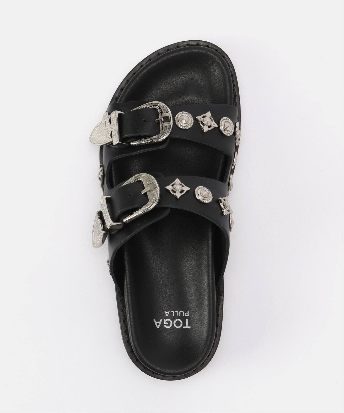 TOGA PULLA/トーガプルラ】BLACK LEATHER：サンダル（サンダル  