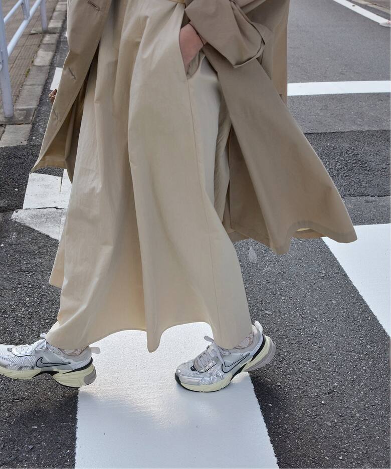 追加》【NIKE/ ナイキ】ウィメンズV2K RUN FD0736（スニーカー 
