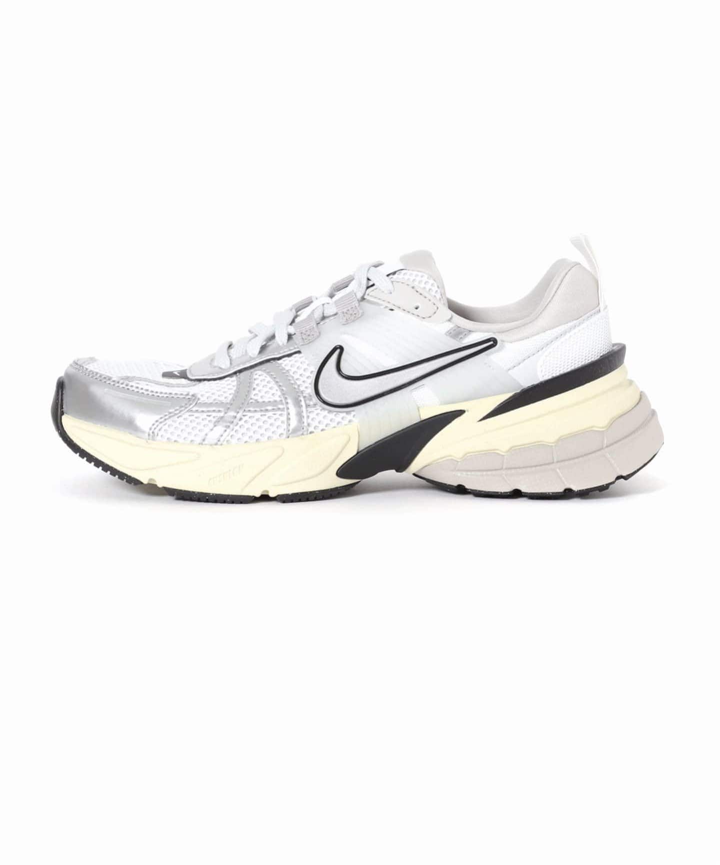 追加》【NIKE/ ナイキ】ウィメンズV2K RUN FD0736（スニーカー