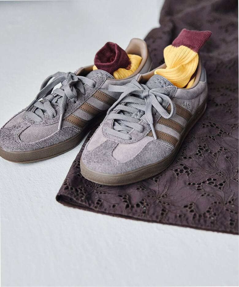 追加》別注【adidas Originals】 for JS GAZELLE INDOOR（スニーカー 