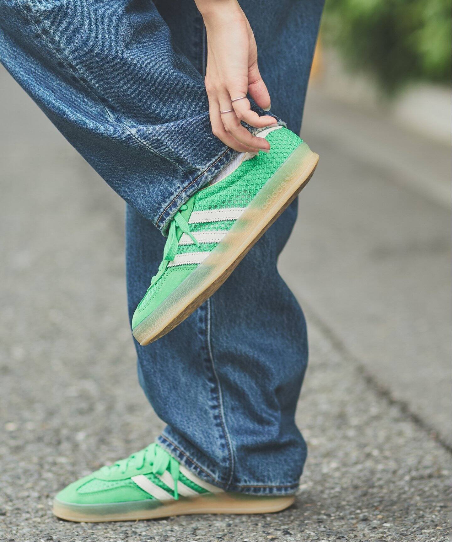 adidas Originals】 GAZELLE INDOOR（スニーカー）｜JOURNAL STANDARD  