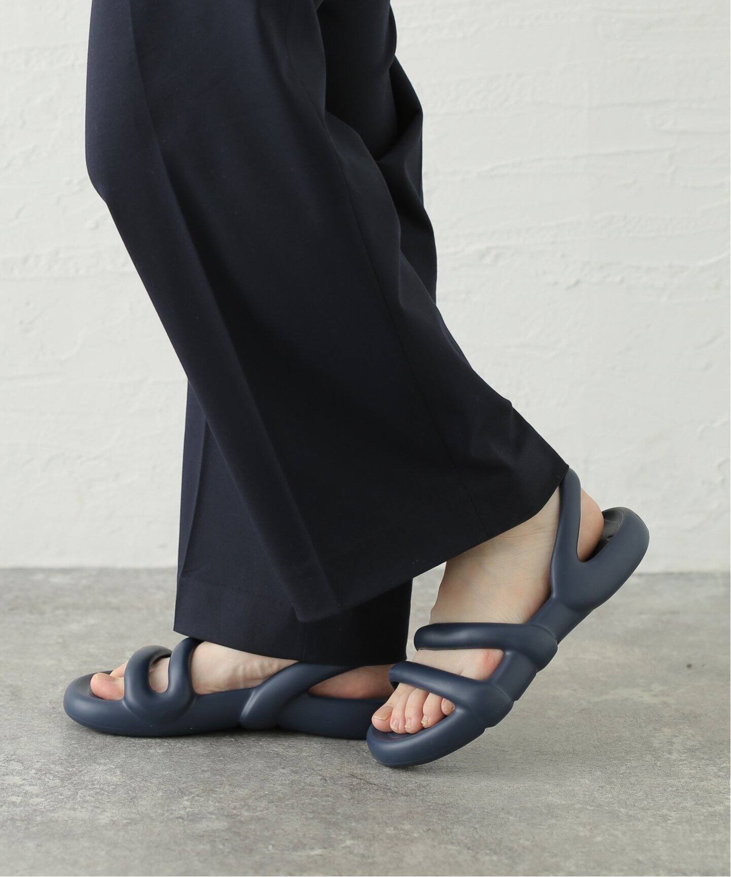 サンダル・ミュール CAMPER Women Sandals K201636 KOBARAH 011 Blue Kobarah Blue Sandals for Women - Spring/Summer collection
