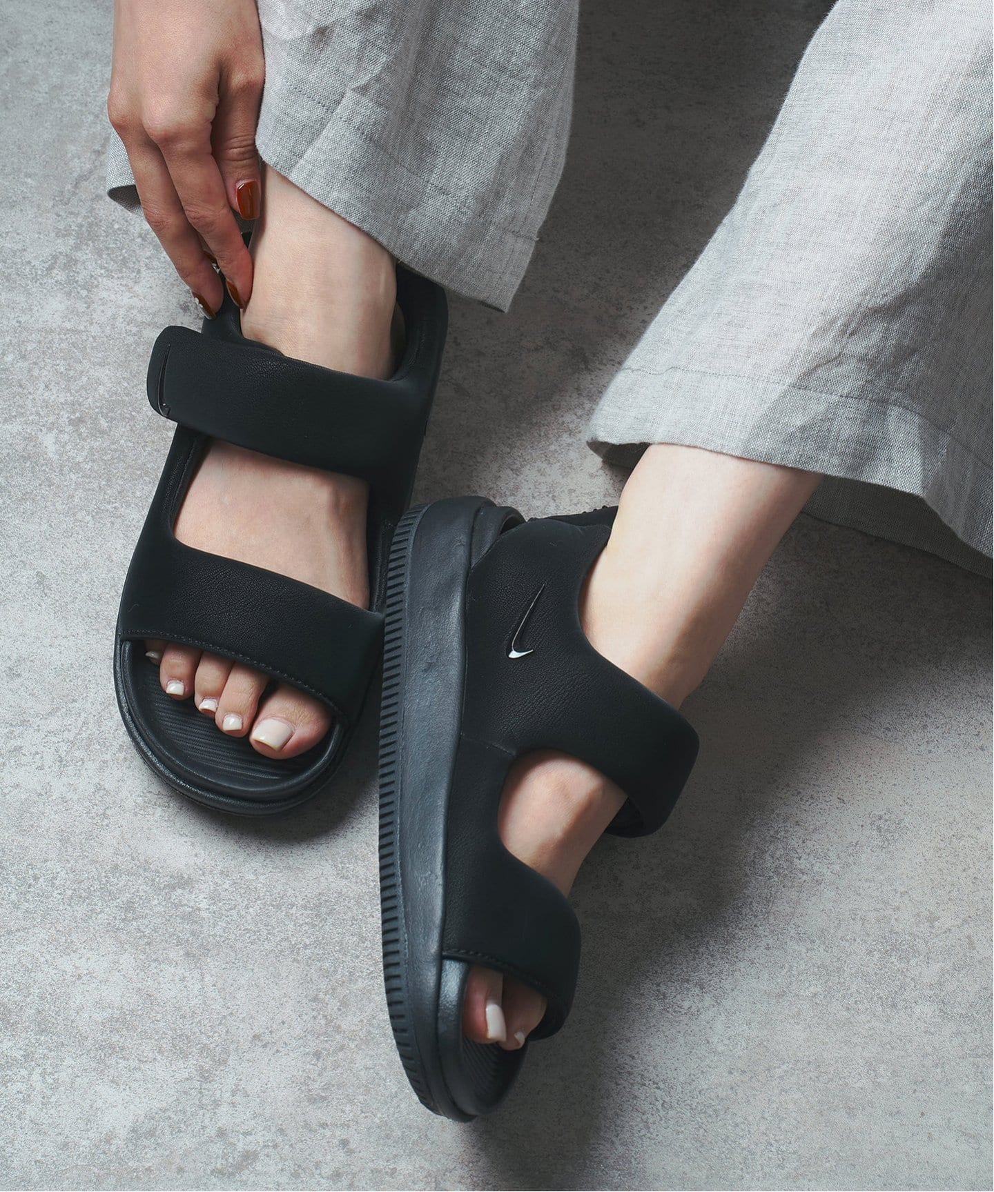 今ならほぼ即納！ NIKE/ナイキ】 W CALM SANDAL：サンダル（サンダル）｜JOURNAL 靴