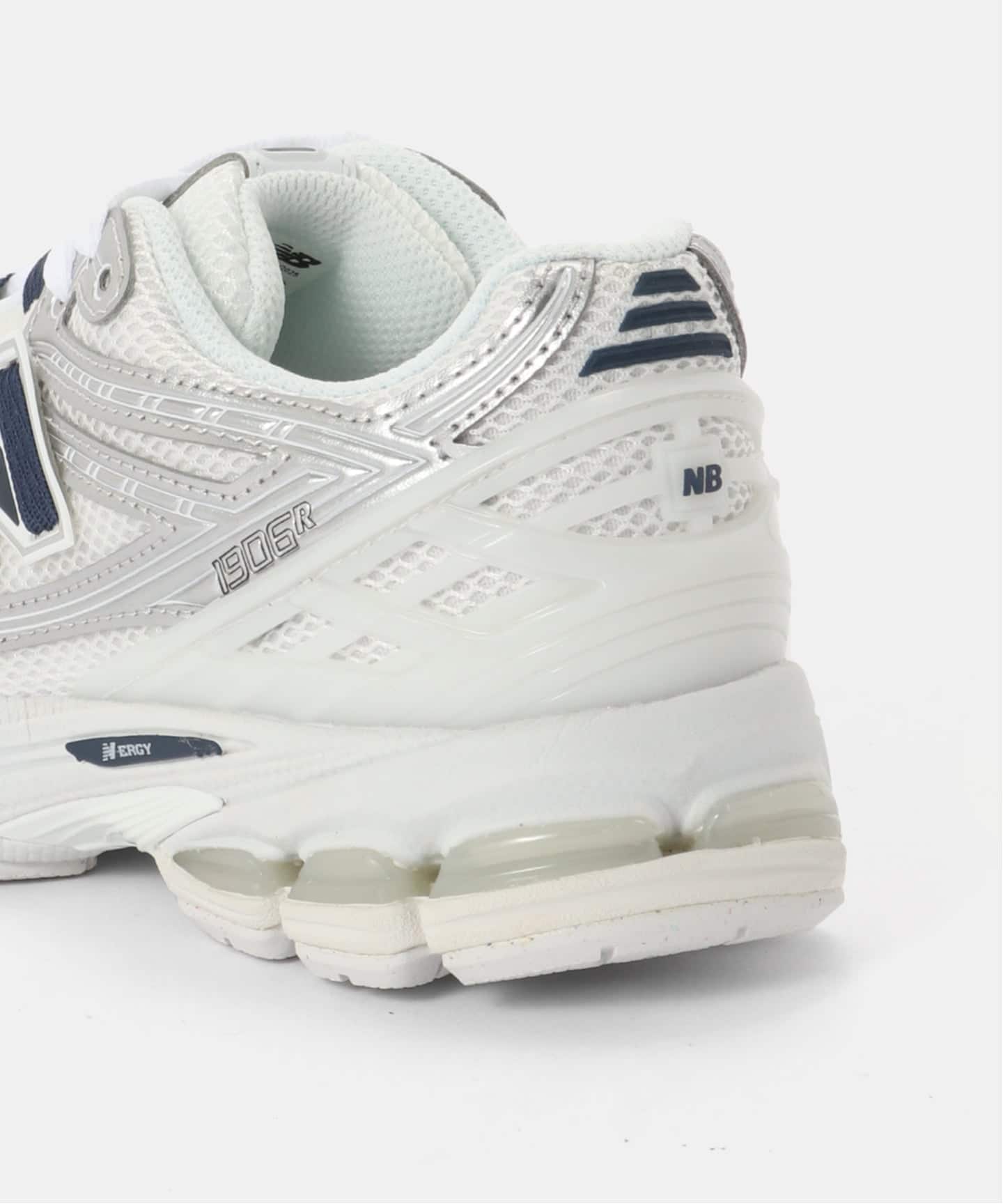 NEW BALANCE/ニューバランス】1906R：スニーカー（スニーカー