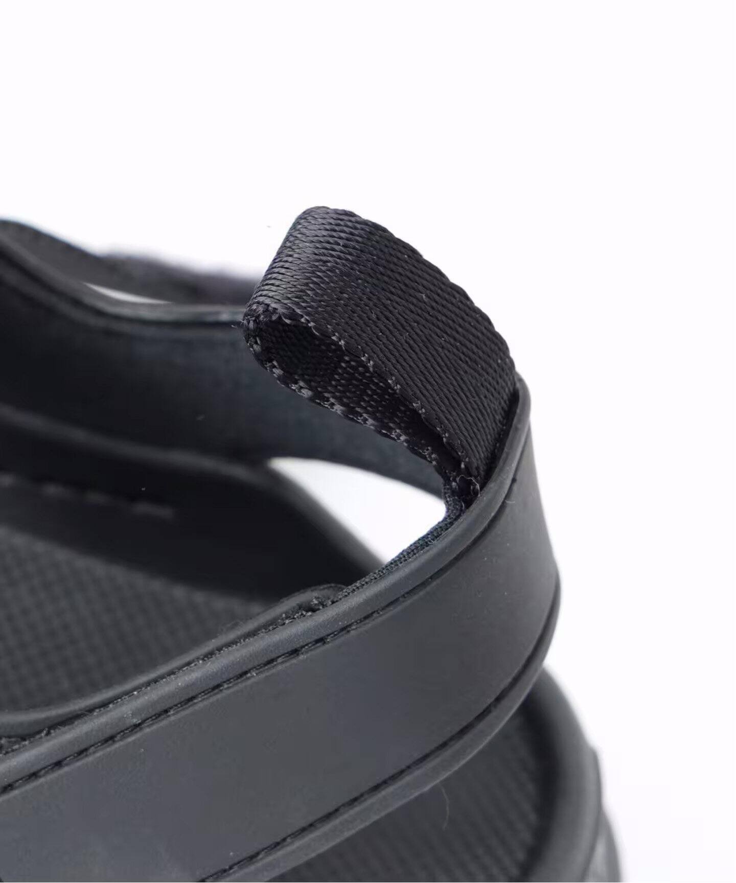 追加》【UGG/アグ】W GOLDENGLOW 1152685：サンダル（サンダル 