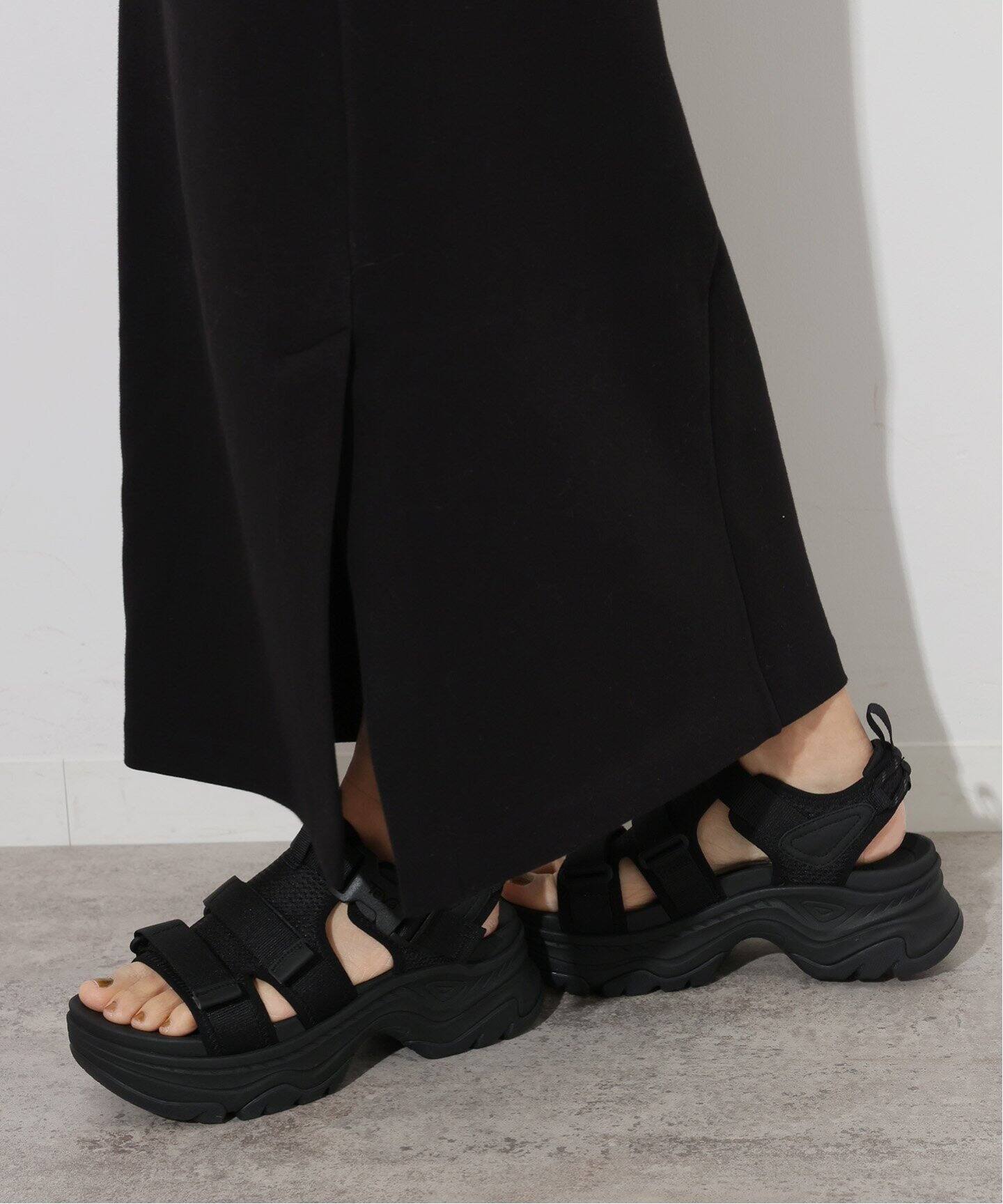 WEB限定》【Teva/テバ】Hurricane Ampsole Gaila（サンダル