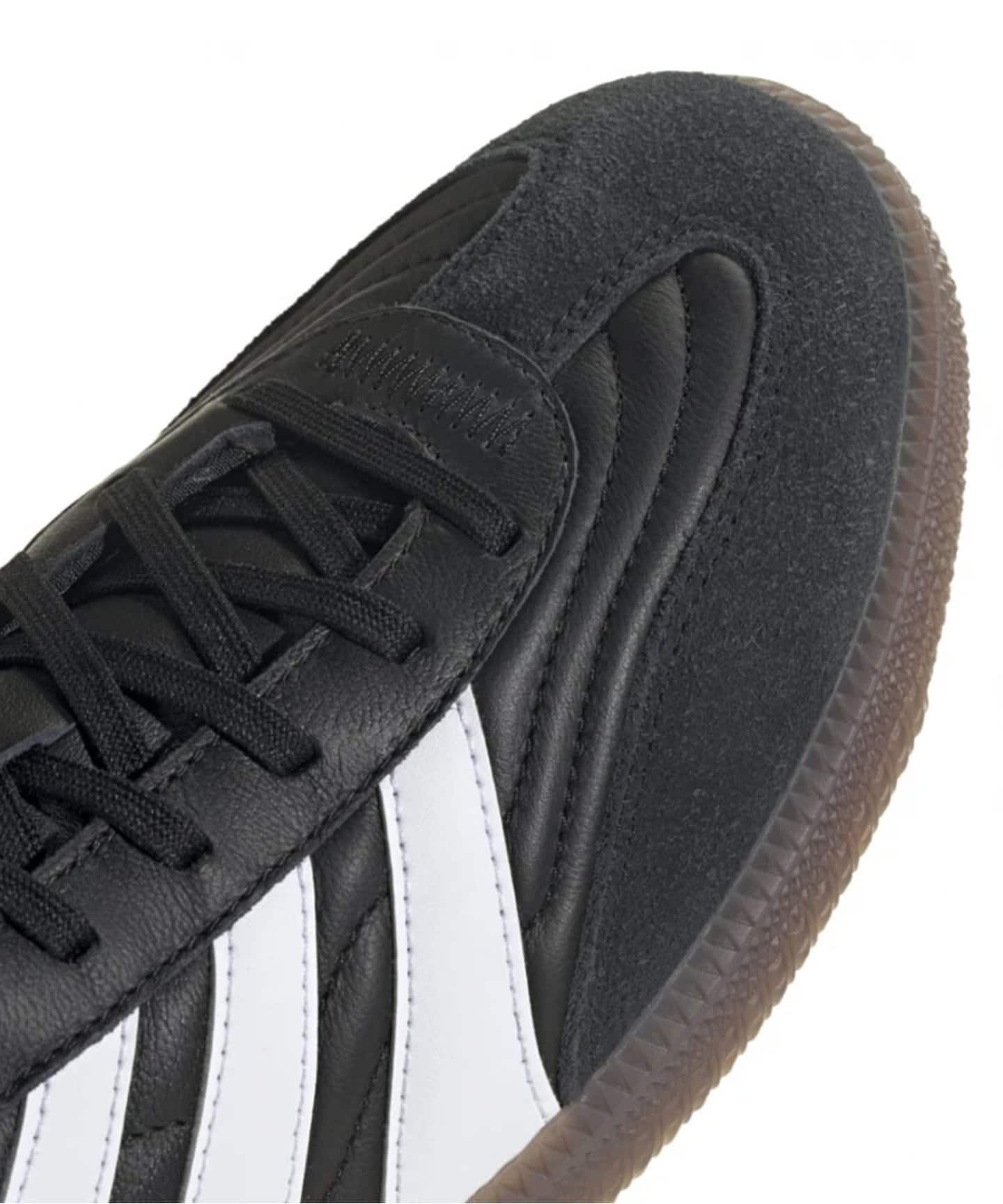 adidas / アディダス プレデター フリースタイル ID3833（スニーカー