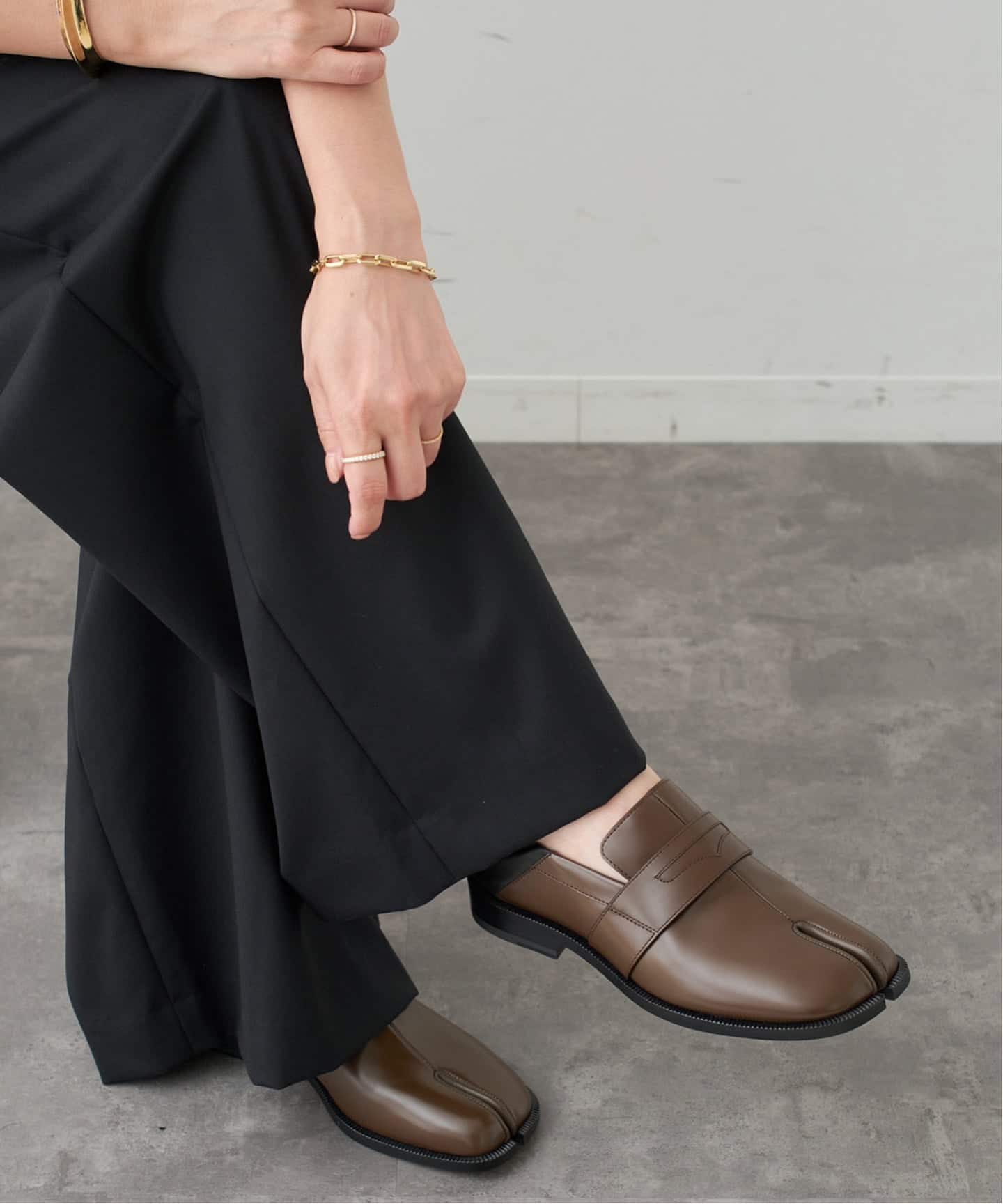 MAISON MARGIELA/メゾン マルジェラ】TABI LOAFERS（ローファー