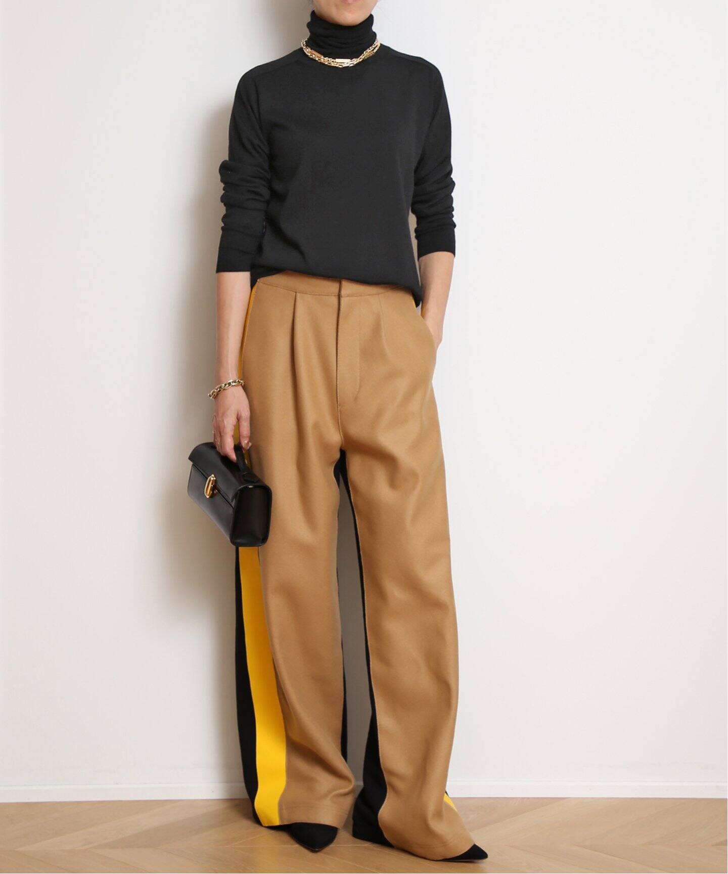 AQUAZZURA アクアズーラ パンプス アパルトモン購入 サイズ36 布い カーキ 