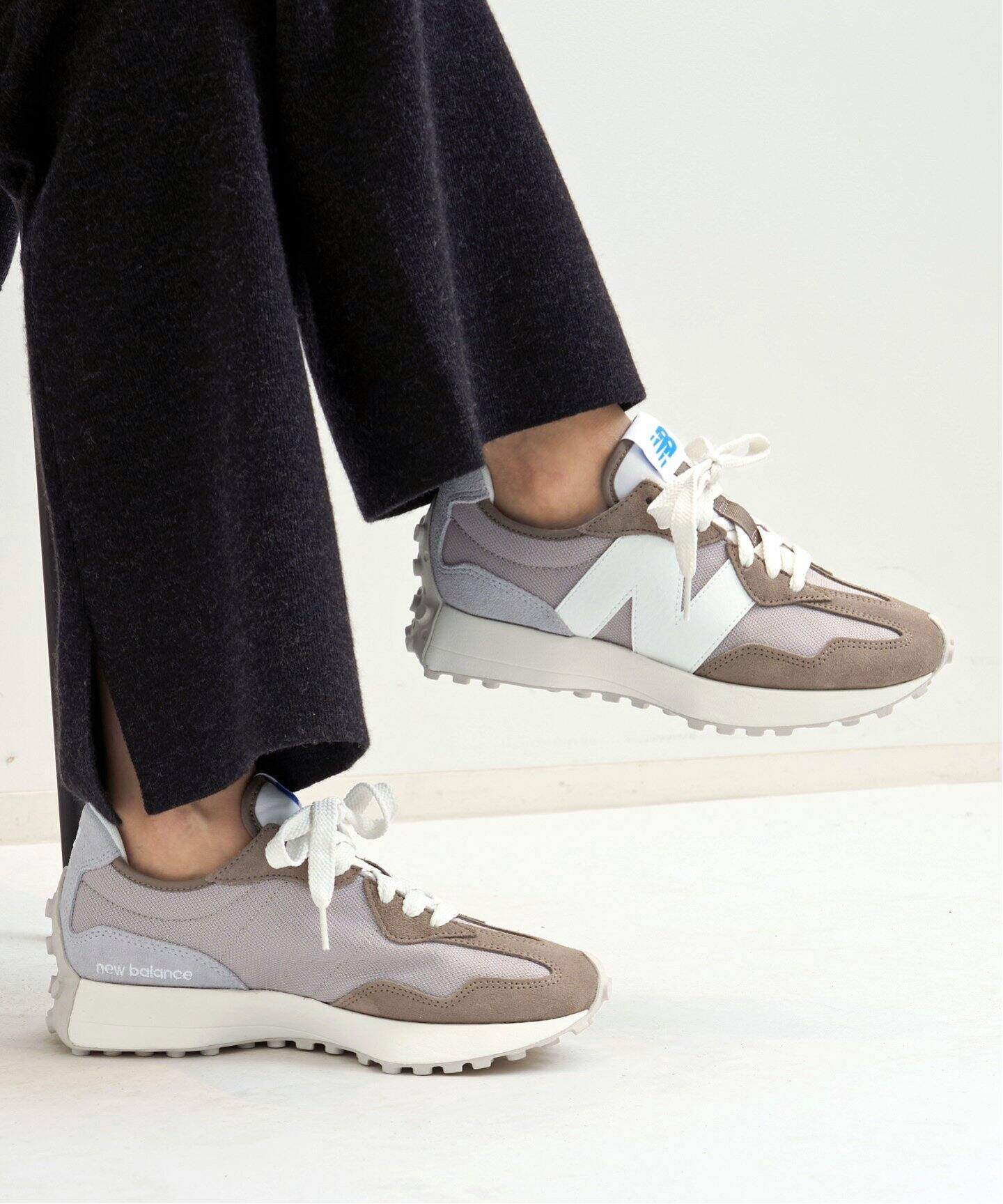 New Balance ほんと ニューバランス ベージュボアサンダル スリッポン 韓国