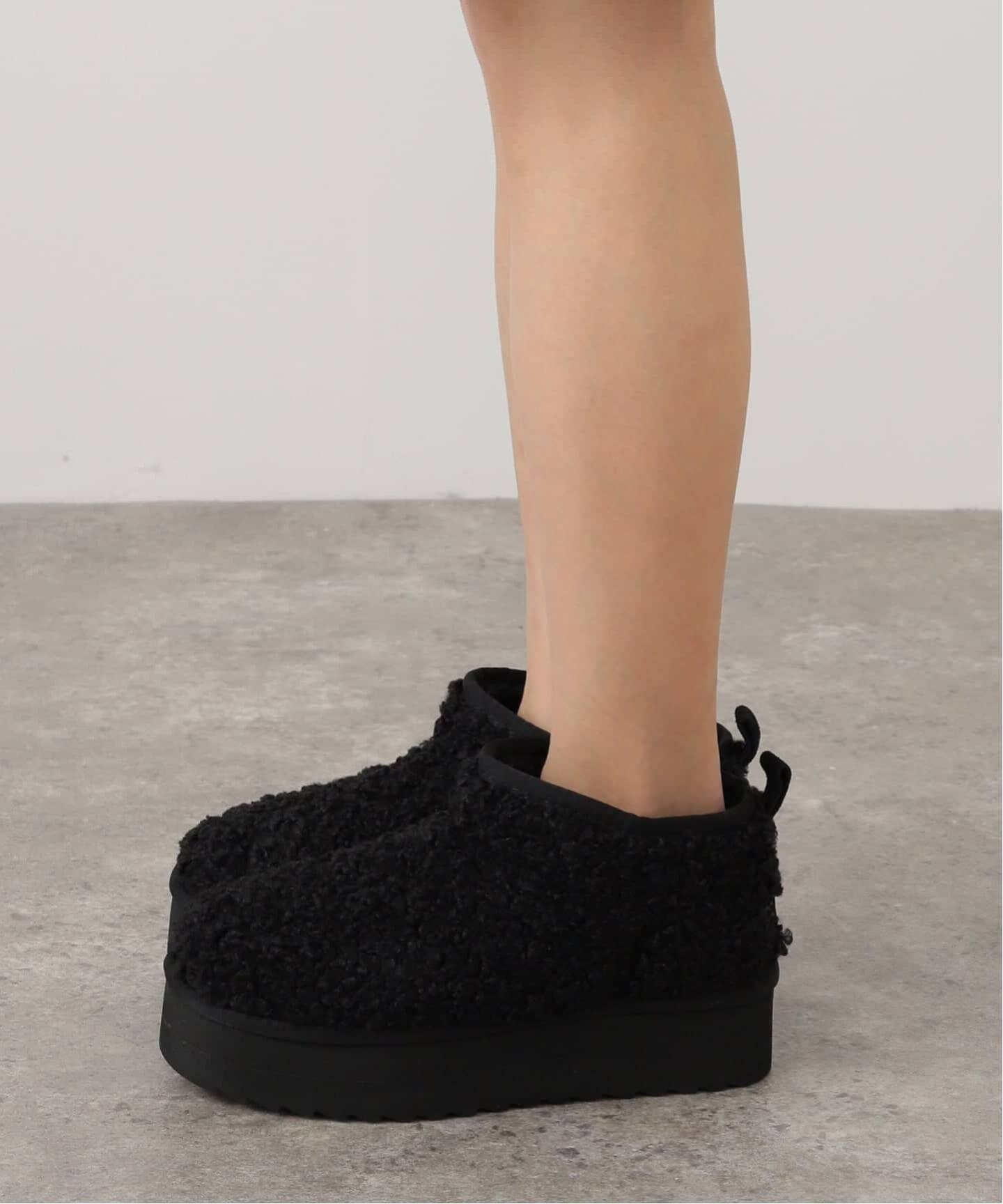 COLORS OF CALIFORNIA】curly fake fur boot（ブーティ・ショート