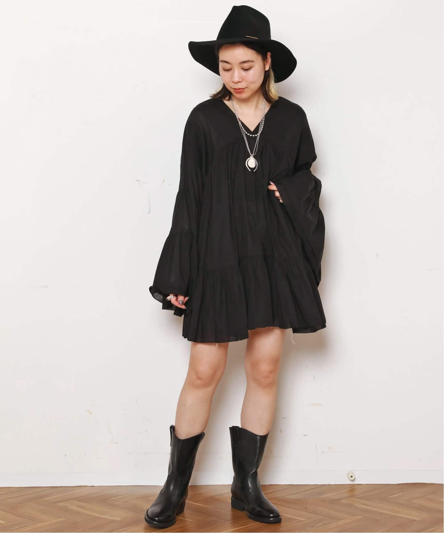 GOLDEN GOOSE / ゴールデングース】BIKER BOOTS（ブーティ
