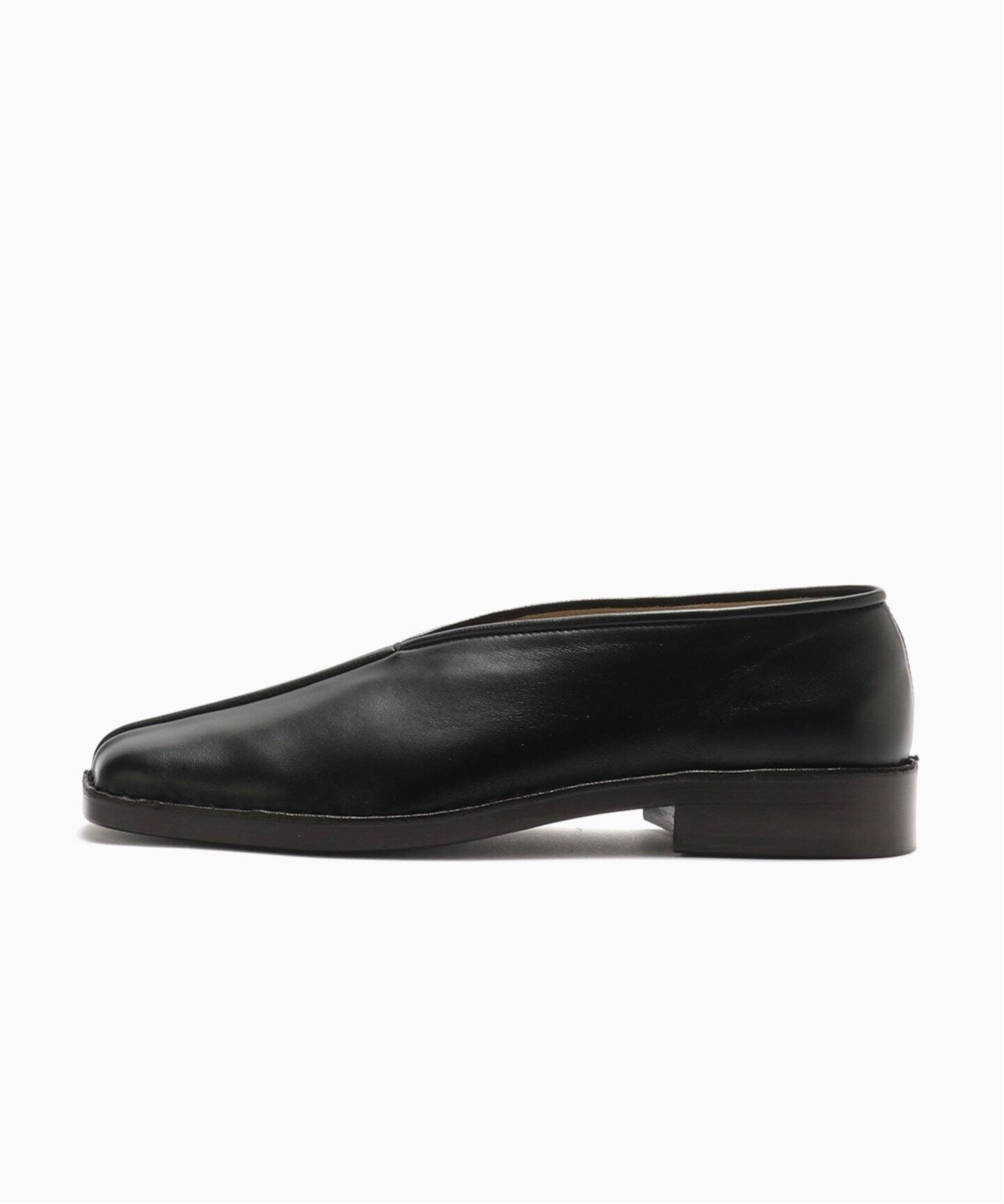 LEMAIRE / ルメール】FLAT PIPED SLIPPERS（レザーシューズ 