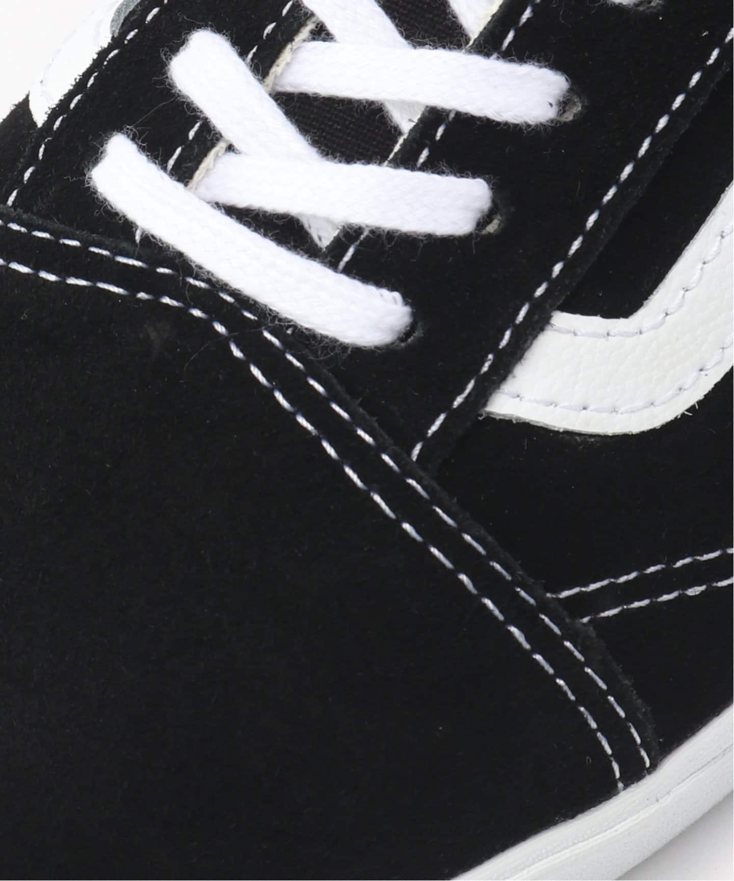 Vans スエード ブラック ホワイト スニーカー Vans ブラック/ホワイト スニーカー - メルカリ