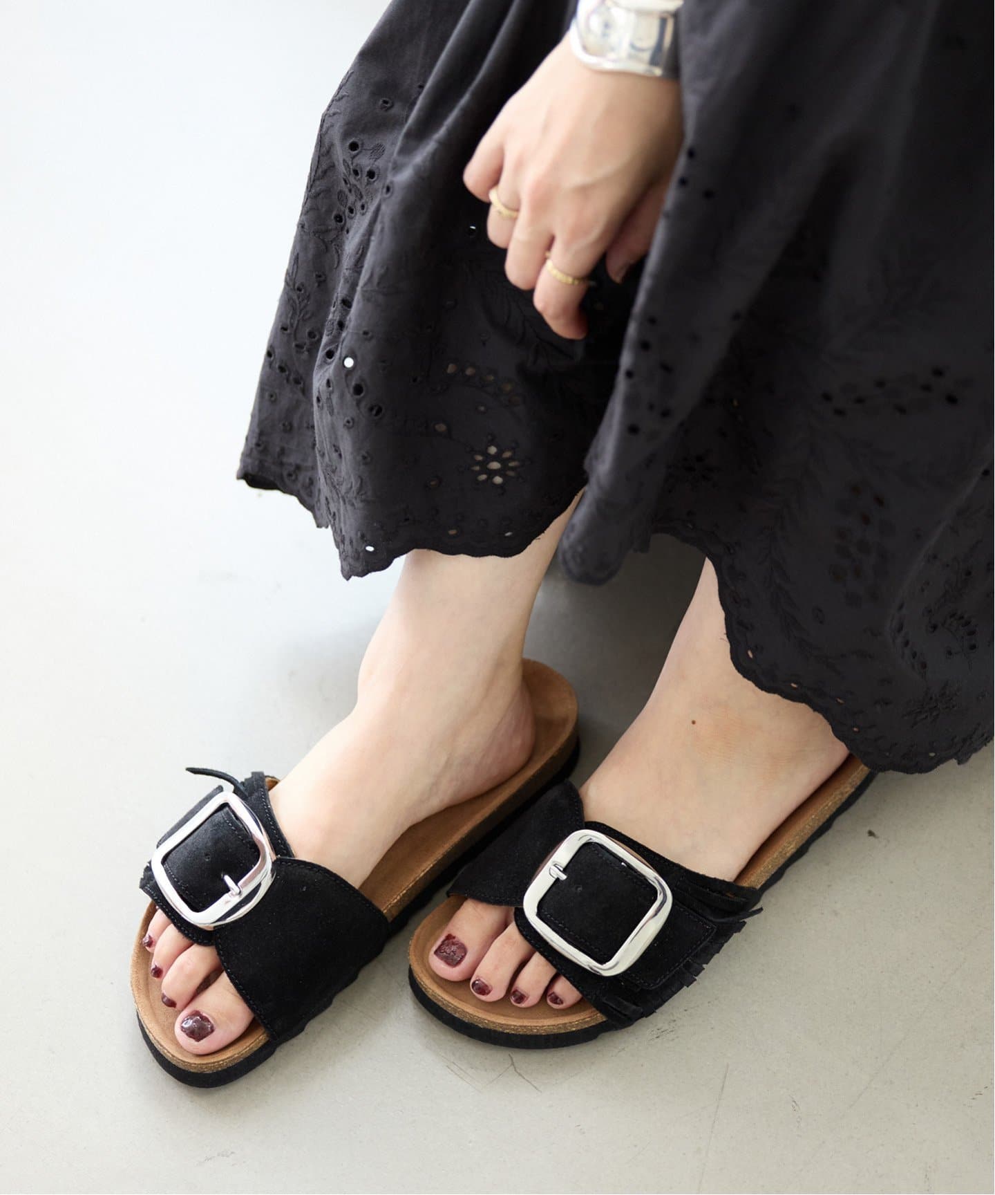 VINILO/ヴィニーロ FRINGESANDAL（サンダル）｜LE TALON（ル