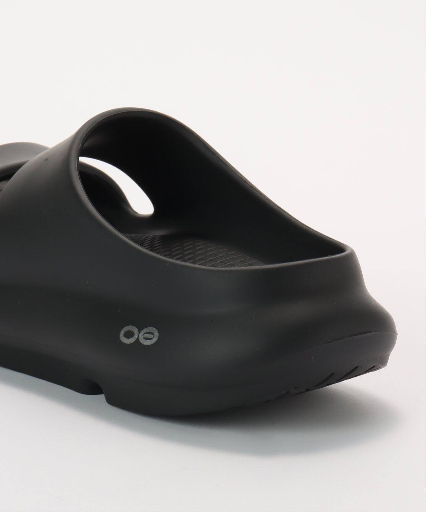 靴 OOFOS OOyea-Black 5088BLACK_shot1.jpg?v=1748973342