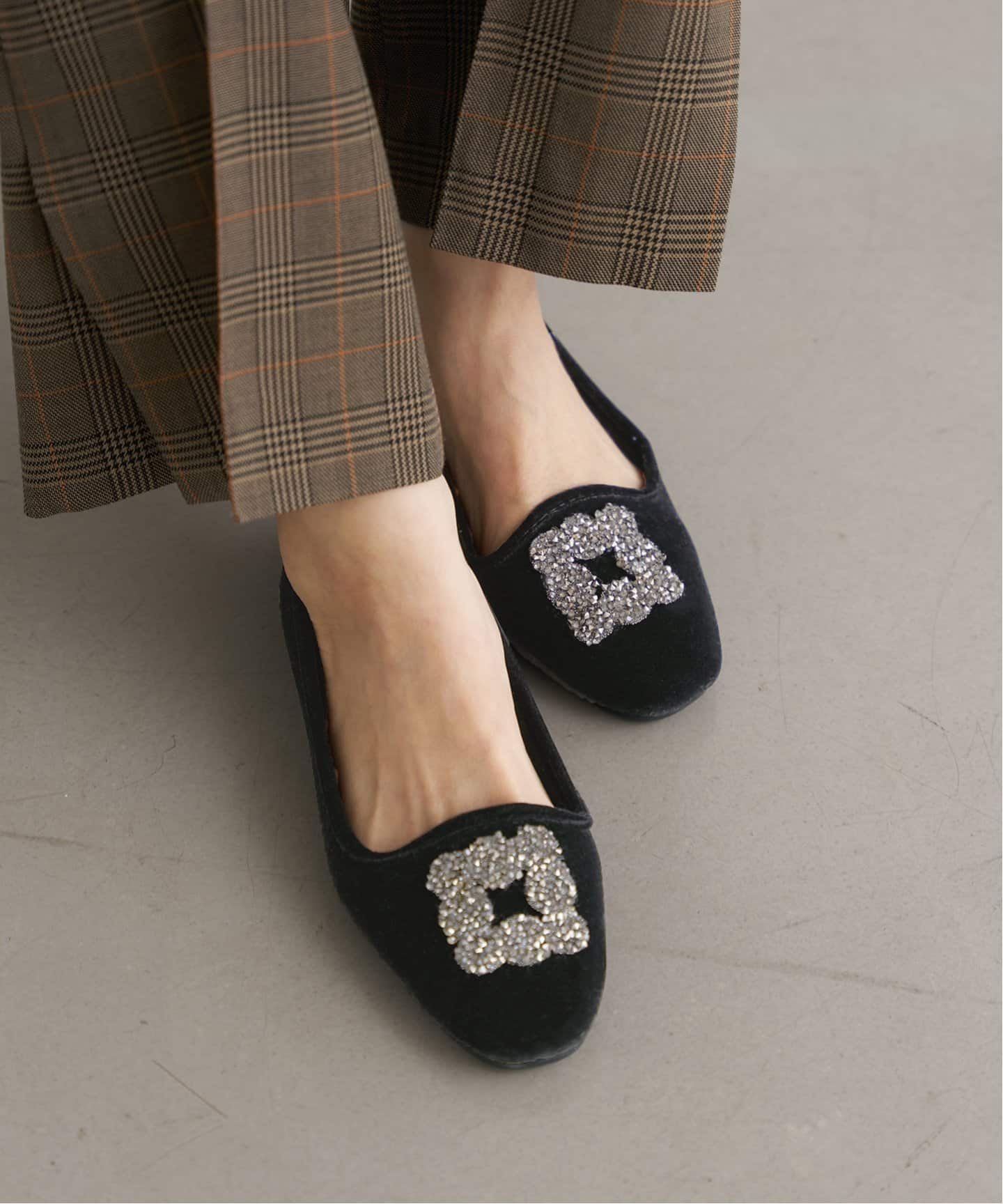 予約》MALUS/マリュス VELVET BIJOU SHOES（フラットシューズ