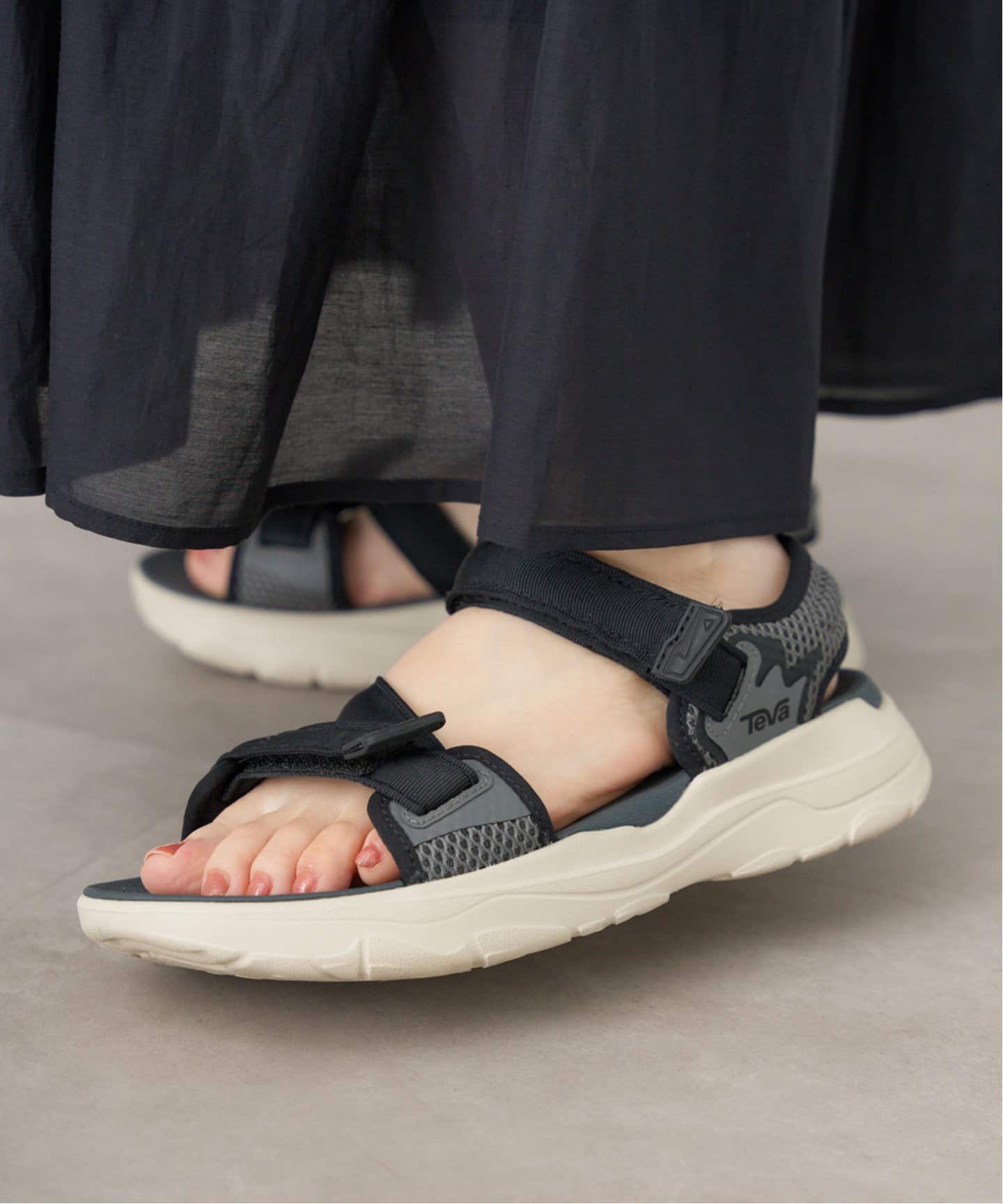 Teva/テバ 別注 ZYMIC サンダル　ブラック　23 イエナ IENA Teva/テバ 別注 ZYMIC サンダル （ブラック