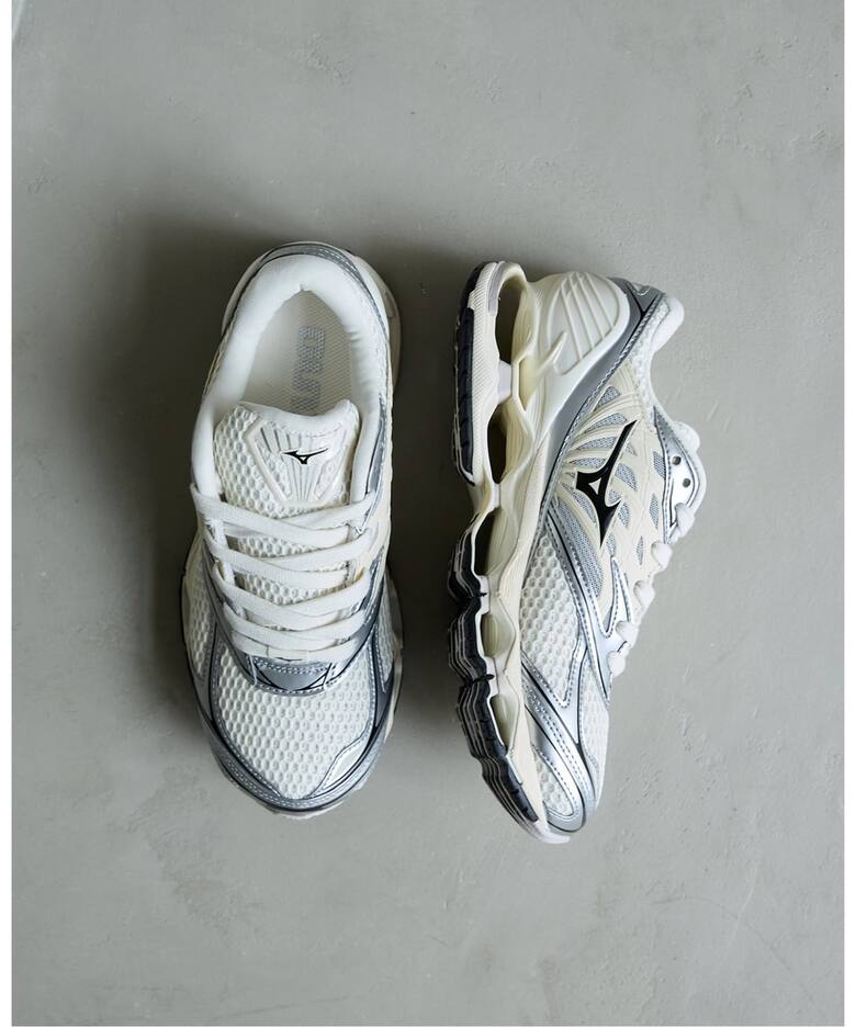 MIZUNO/ミズノ Wave Prophecy LS スニーカー D1GA2511（スニーカー 
