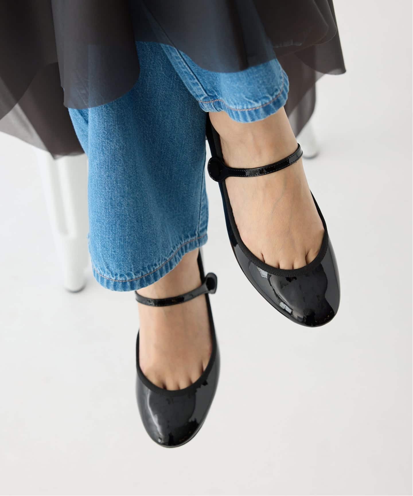 最終価格　レペット　メリージェーン　ブラック レペット幻の“名品シューズ”「リオ メリージェーン」復刻、光沢