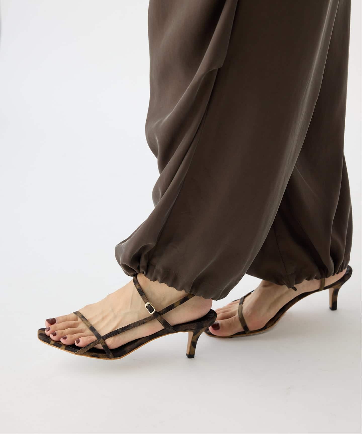 【新品】イエナ/ブレンタ　レオパードストラップサンダル セール】 【BRENTA/ブレンタ】レオパード柄ストラップサンダル