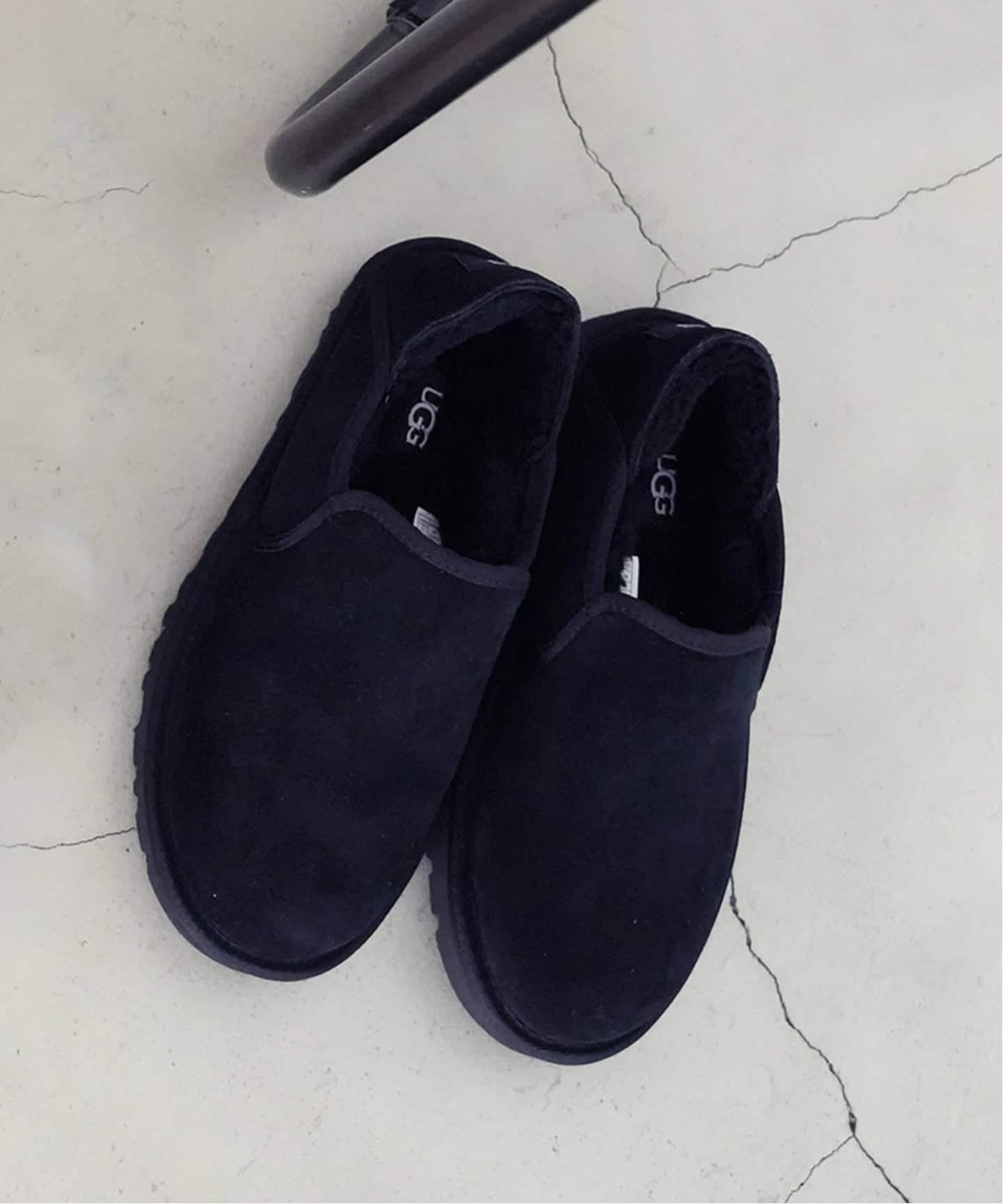 スローブイエナ　UGG アグ　M KENTON ブラック　23センチ UGG/アグ】 M KENTON（その他シューズ）｜SLOBE IENA