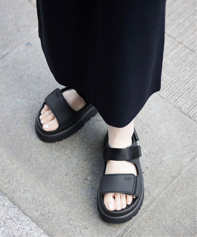 一部WEB限定/追加》 UGG/アグ GoldenGlow Sandal W GOLDENGLOW 