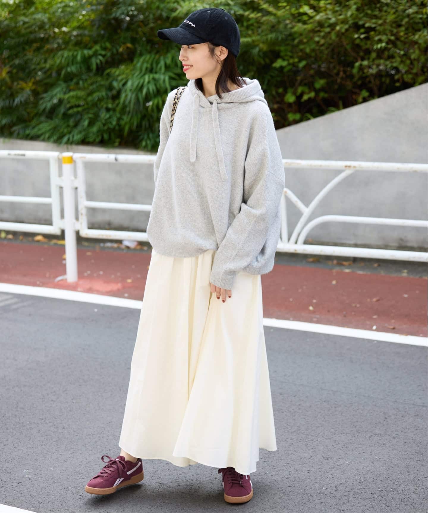 Reebok/リーボック CLUB C GROUNDS UK 131885（スニーカー）｜SLOBE