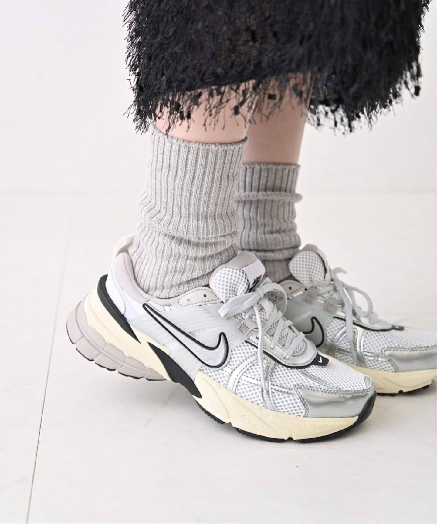 追加》NIKE/ナイキ V2Kラン FD0736-100（スニーカー）｜SLOBE IENA