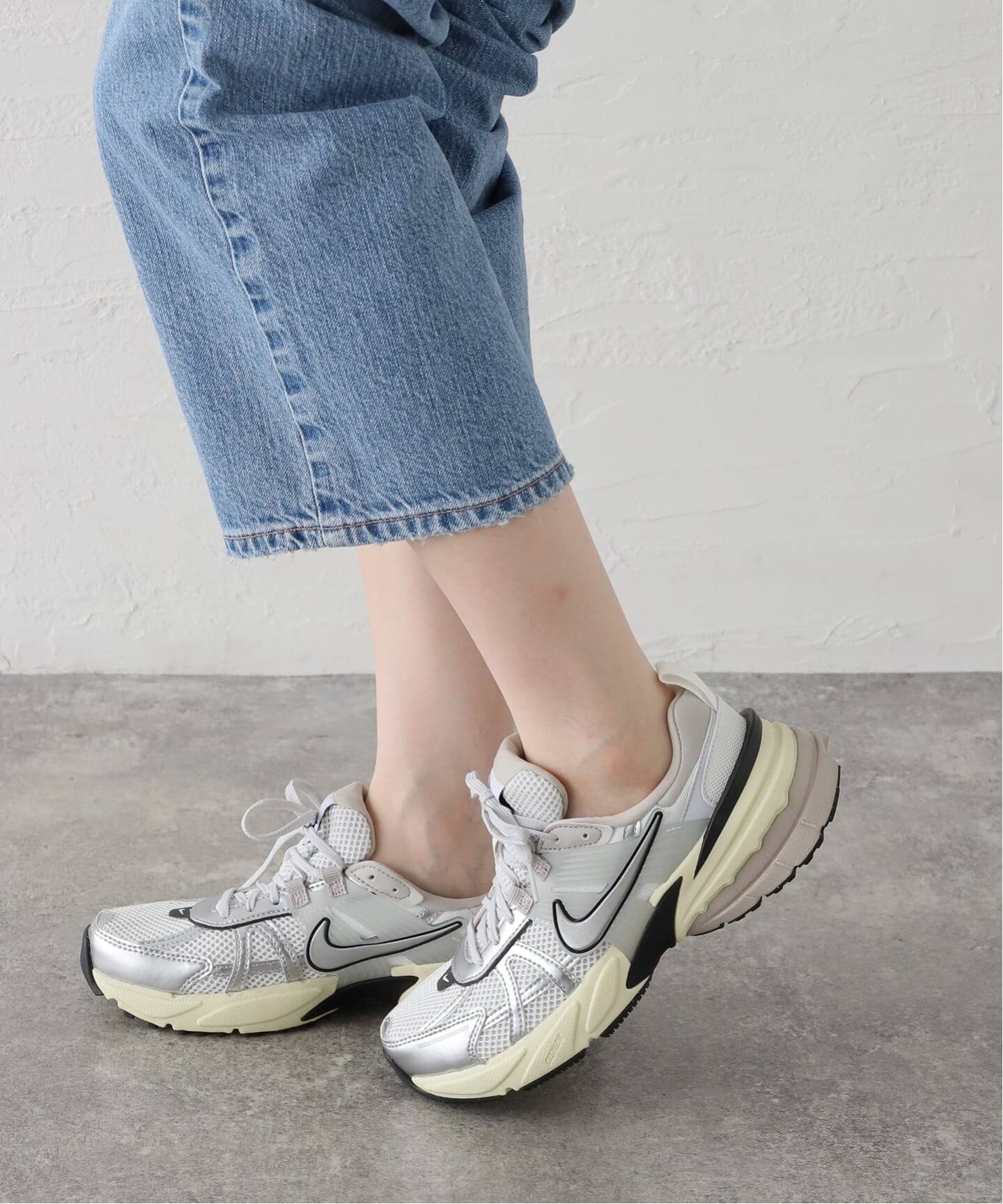 追加》NIKE/ナイキ V2Kラン FD0736-100（スニーカー）｜SLOBE IENA