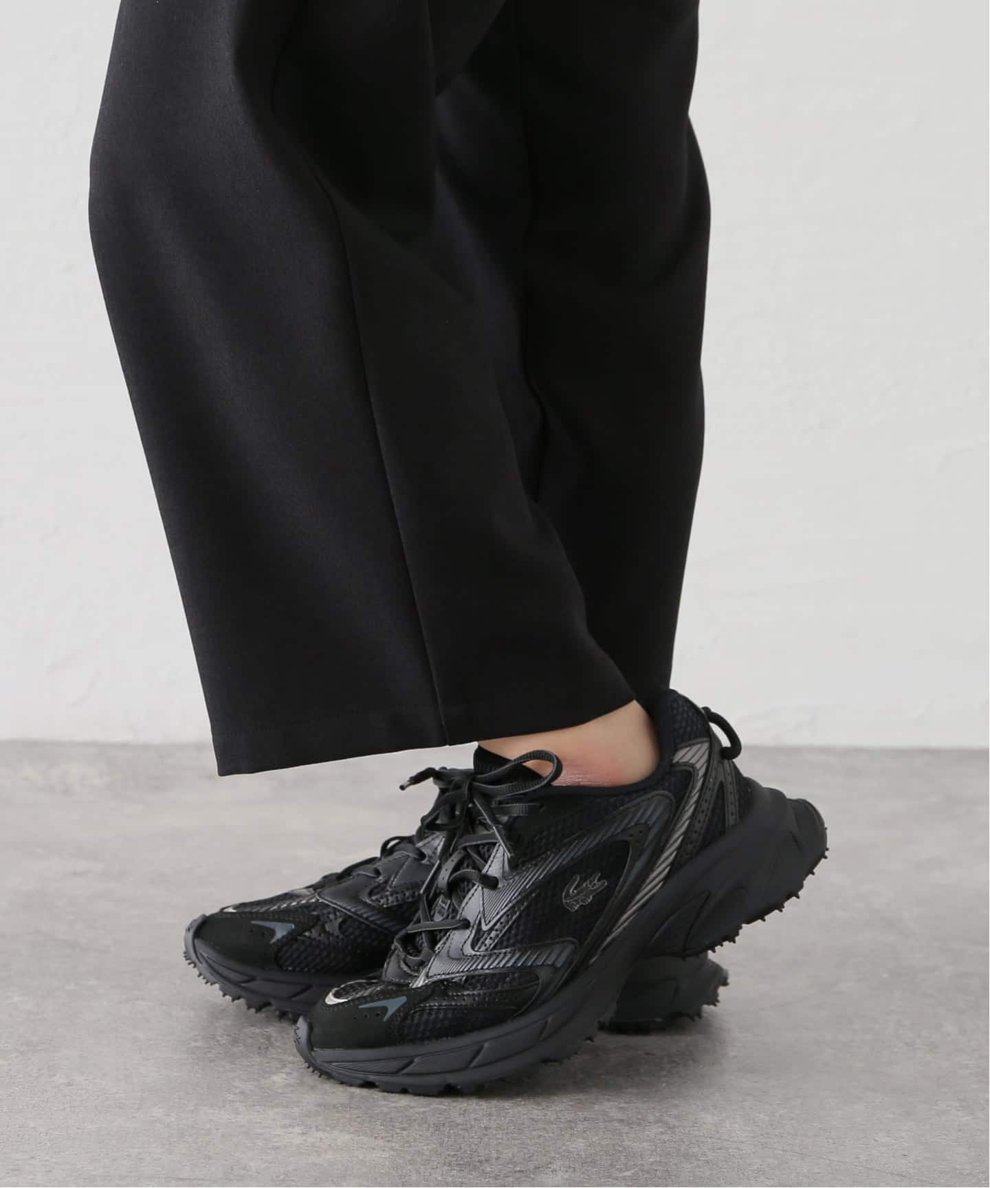 LACOSTE/ラコステ NEO SHOT スニーカー 49SFA0007（スニーカー