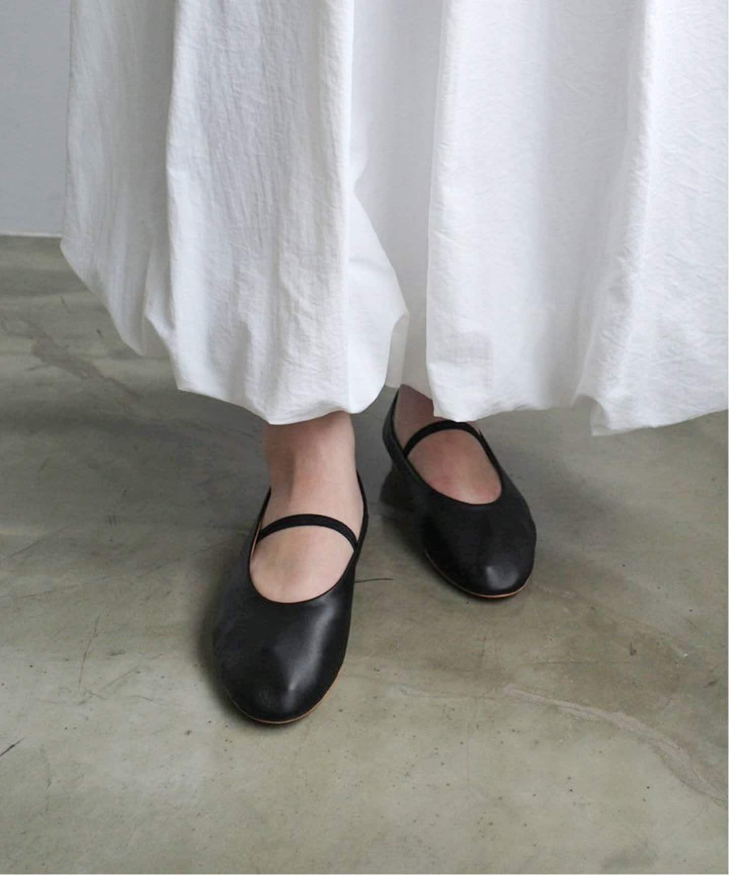SLOBE IENA bonitas スクエアトゥバレエシューズ ドット柄 SLOBE レザーバレエシューズ（バレエシューズ）｜SLOBE IENA