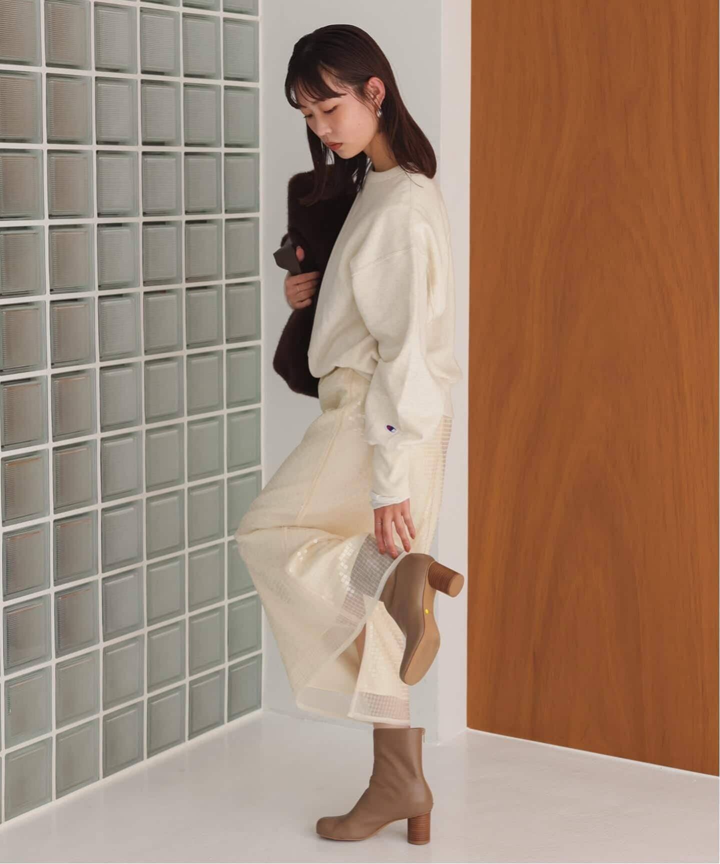 SLOBE IENA スクエアトゥショートブーツ ベージュ 25.0 WEB限定サイズあり/追加2》SLOBE スクエアトゥショートブーツ