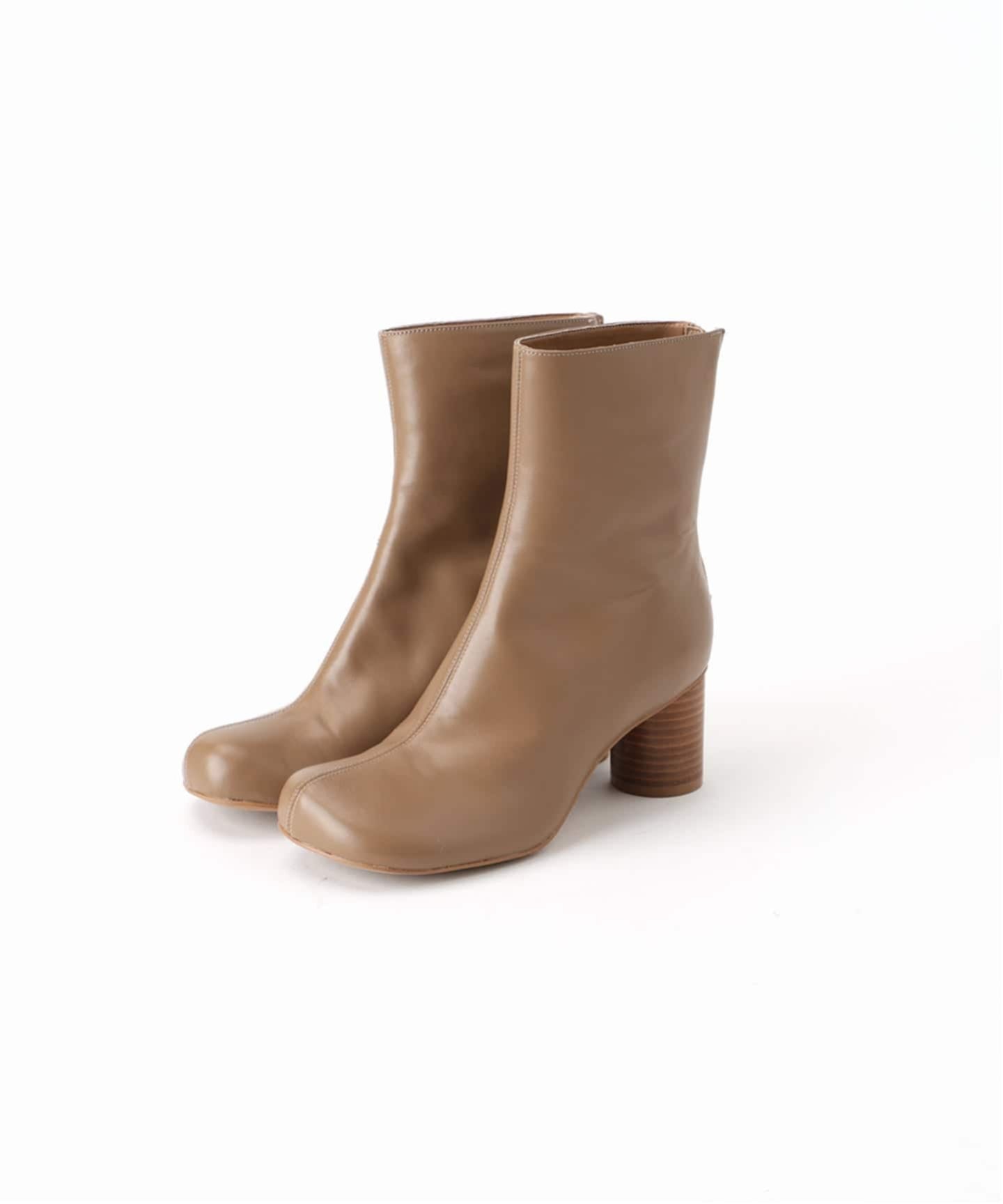 期間限定【美品】SLOBE IENA スクエアトゥショートブーツベージュ24.5 WEB限定サイズあり/追加2》SLOBE スクエアトゥショートブーツ