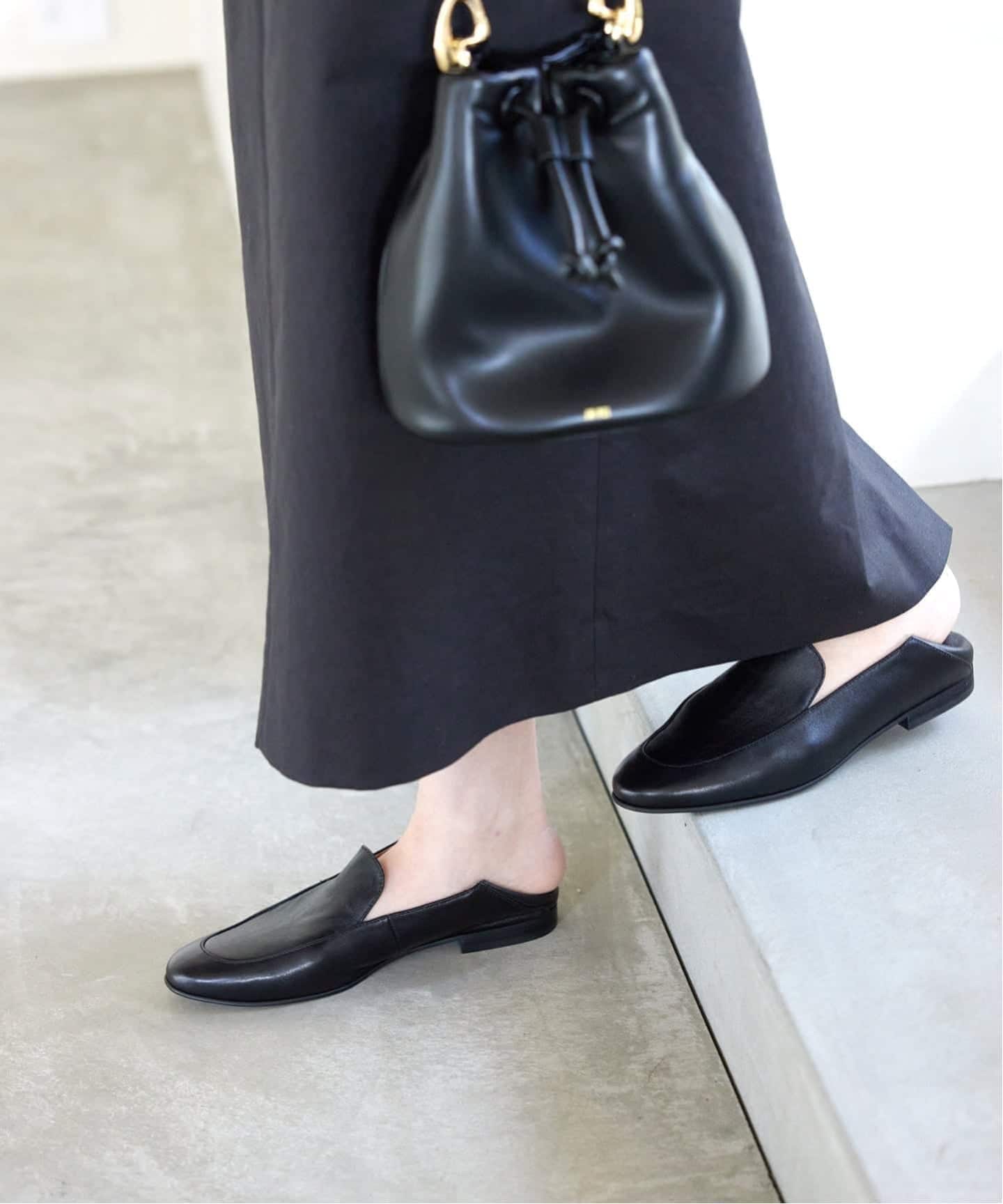 美品SLOBE IENA　SLOBEソフトローファーブラック24.5 追加5予約》SLOBE ソフトローファー（ローファー）｜SLOBE IENA