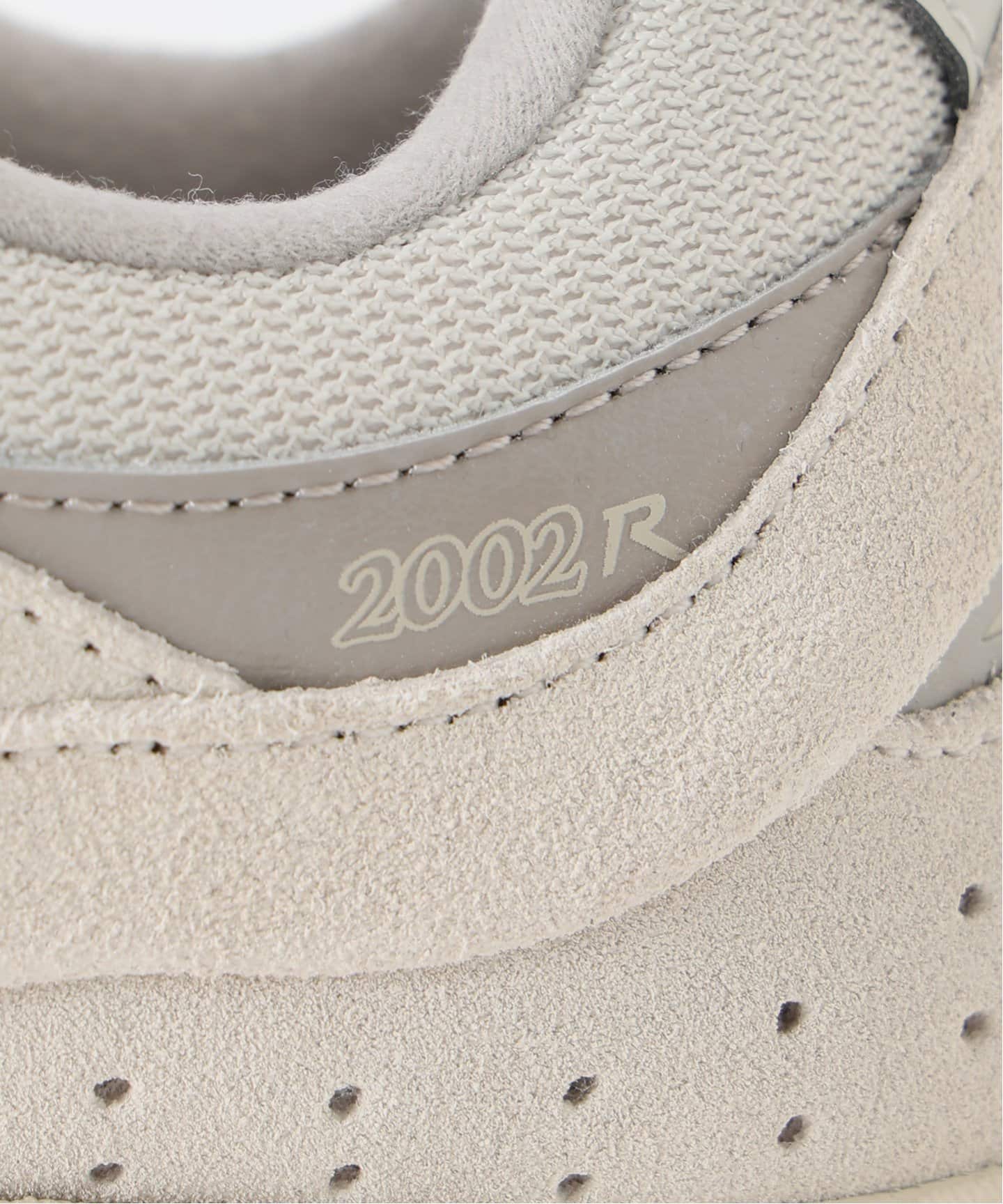 WEB限定》New Balance / ニューバランス UR2002RBE スニーカー