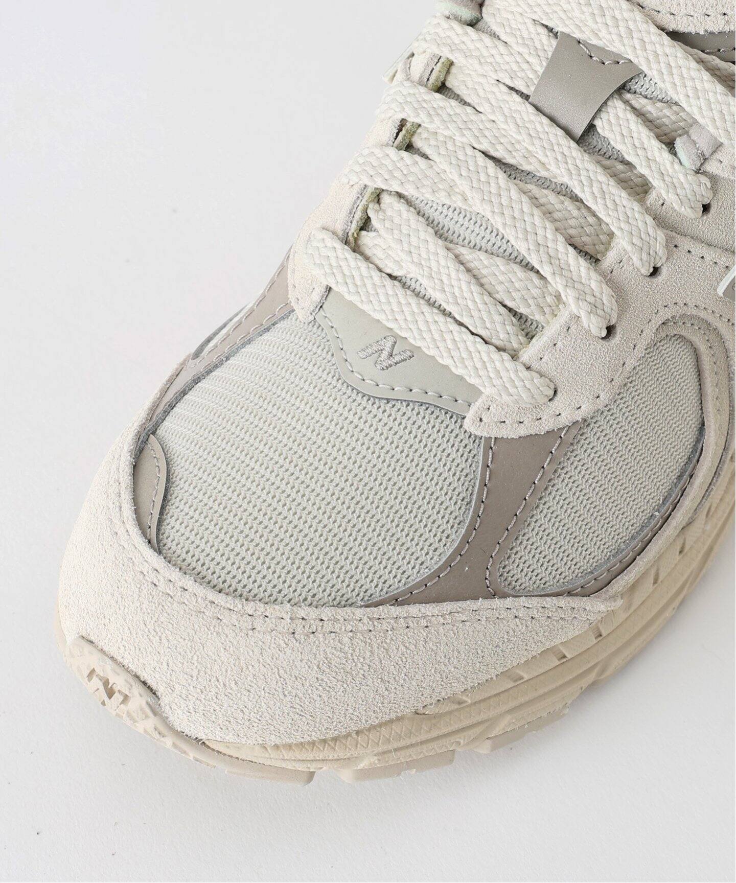 WEB限定》New Balance / ニューバランス UR2002RBE スニーカー