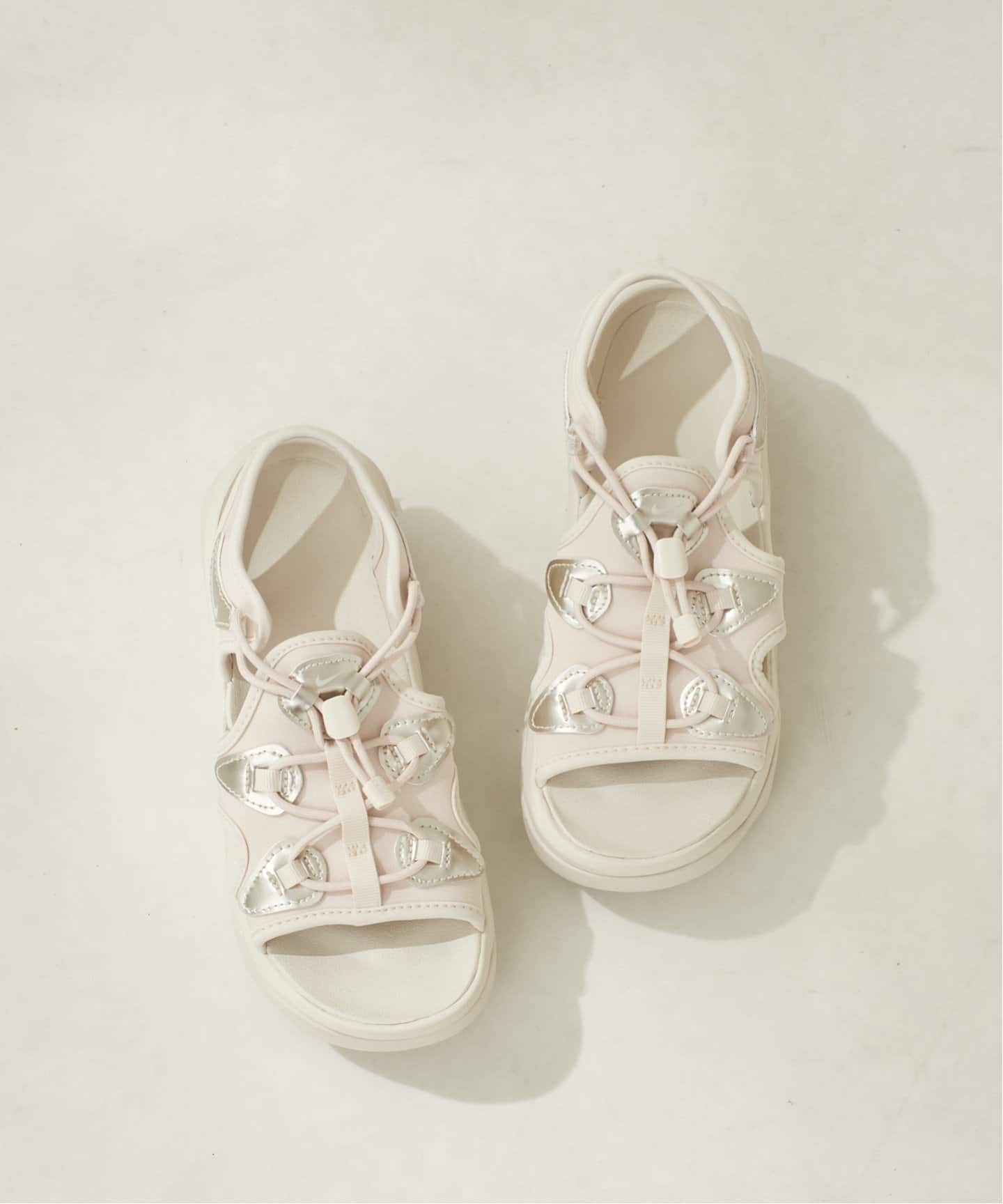 WEB限定》NIKE / ナイキ KOKO サンダル(ベージュ)（サンダル
