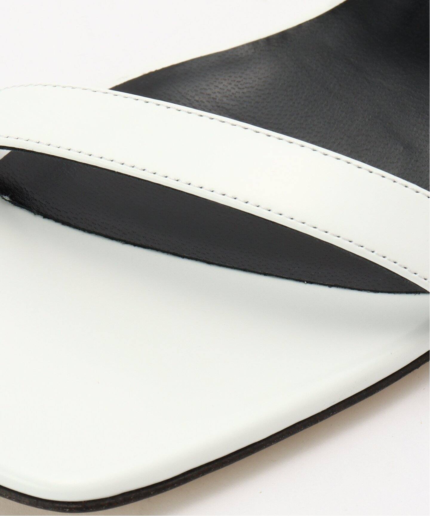 BRENTELLA / ブレンテッラ SQ ONE STRAP サンダル（サンダル