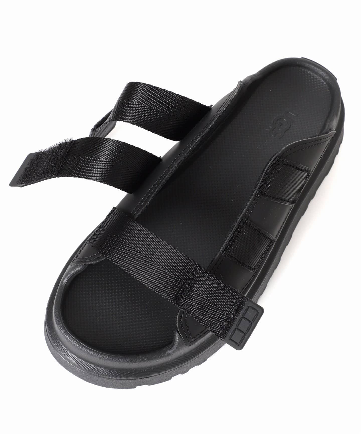 UGG 黒 スリッパ ファブリック ベータプラットフォームUGGスリッパ