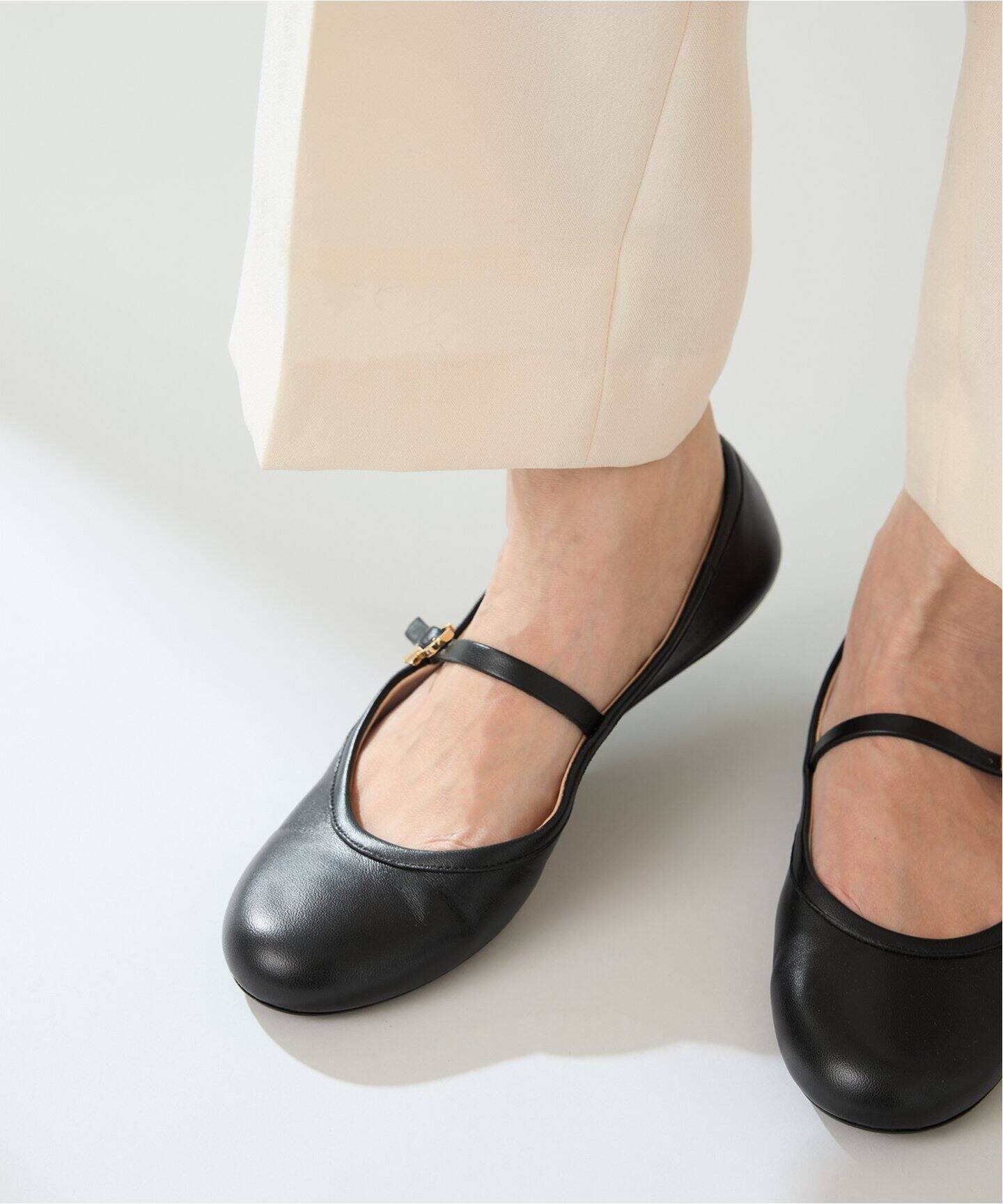 Gianvito Rossi ジャンヴィト ロッシ CARLA NAPPA G22223 Gianvito Rossi ジャンヴィト ロッシ CARLA NAPPA G22223