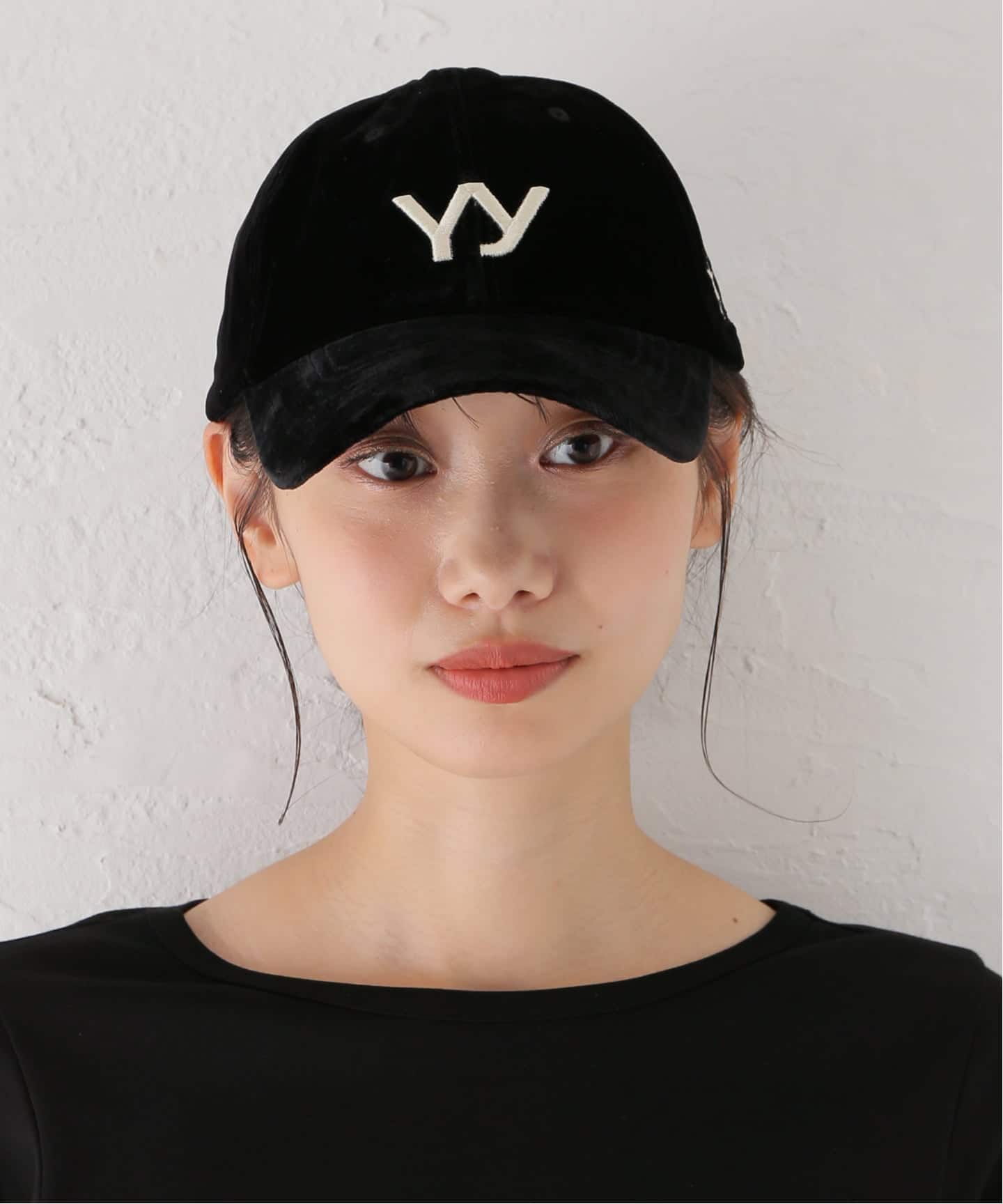 OPEN YY/オープンワイワイ YY VELVET BALL CAP（キャップ）｜U