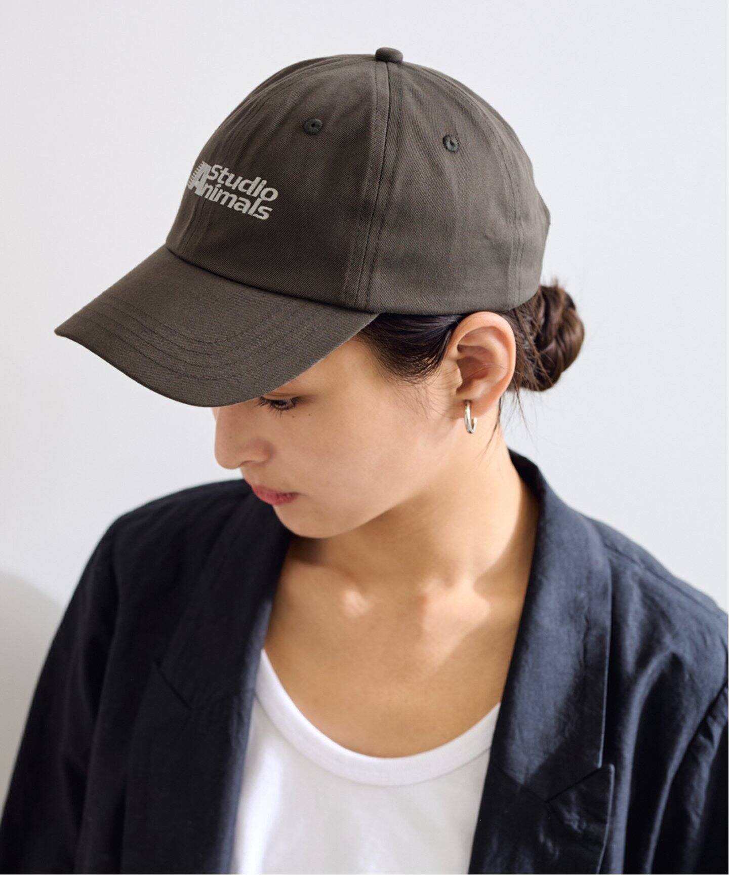 【STUDIO WEAREALLANIMALS】Team Logo CAP STUDIO WEAREALLANIMALS】Team Logo CAP（キャップ）｜AP STUDIO