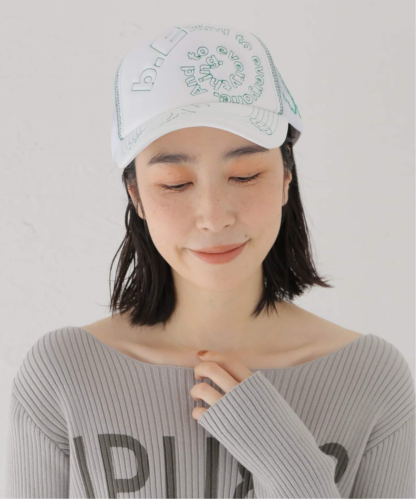 帽子 b.eautiful trucker hat black 帽子 b.eautiful trucker hat black b.Eautiful